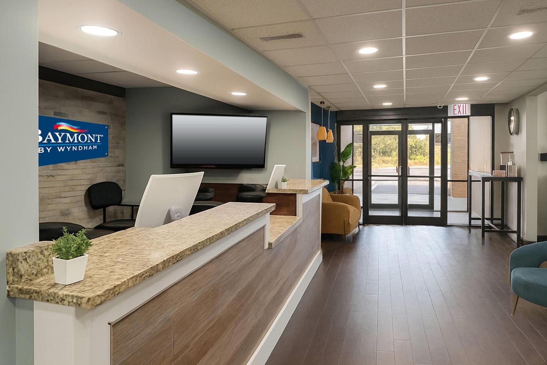Baymont by Wyndham Fayetteville photo 23