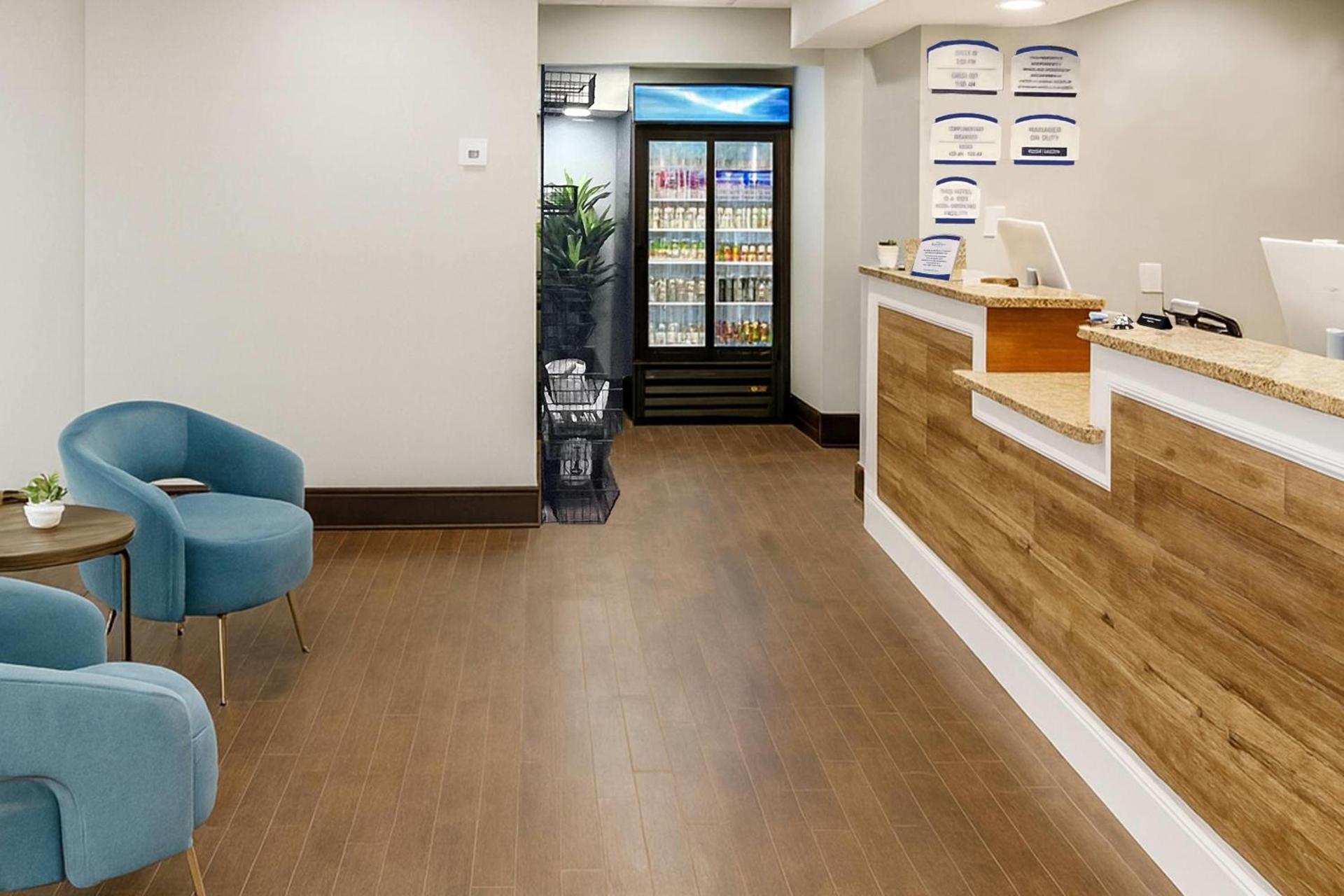 Baymont by Wyndham Fayetteville photo 20