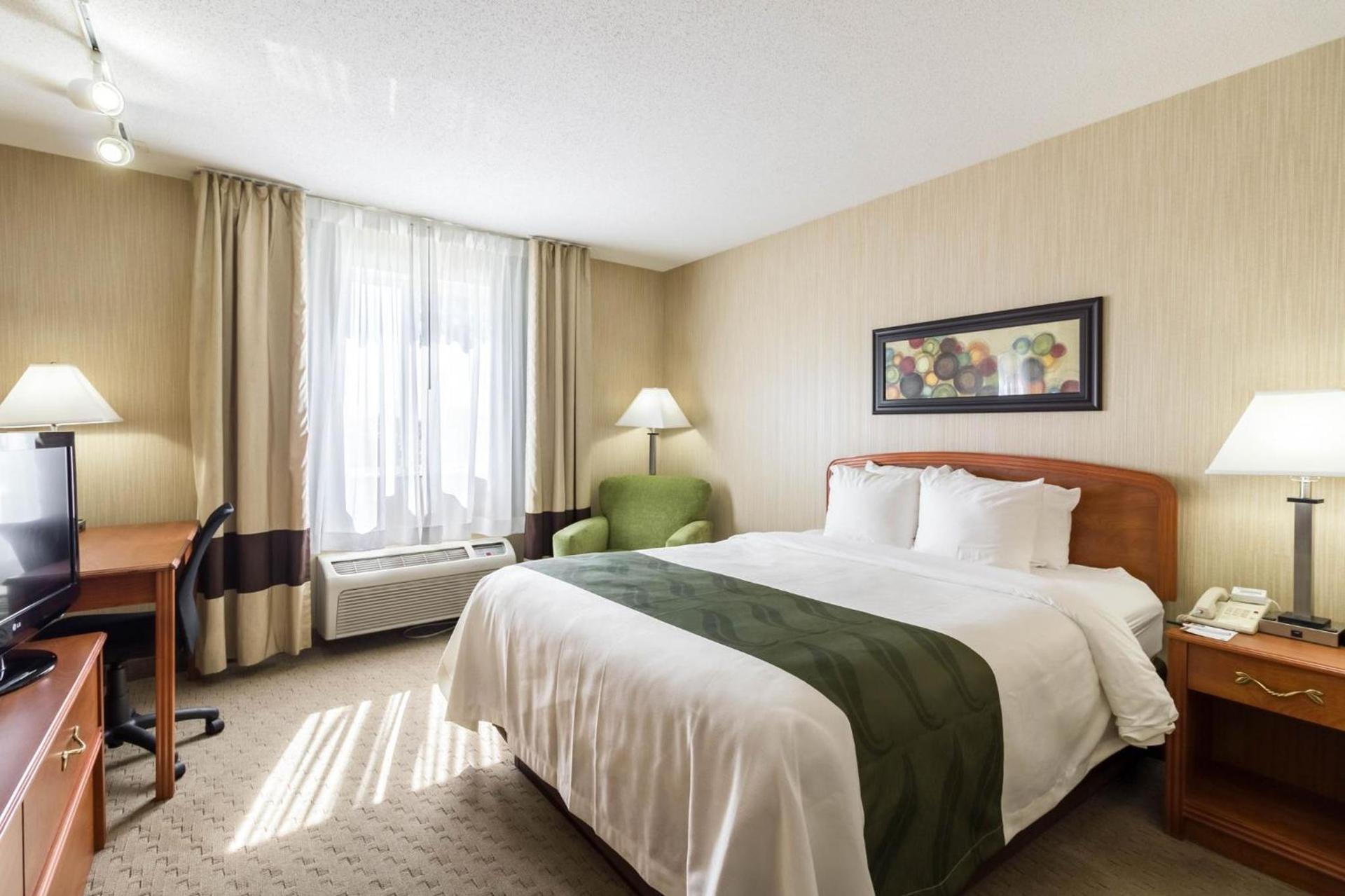 Quality Inn Marshall near University photo 51