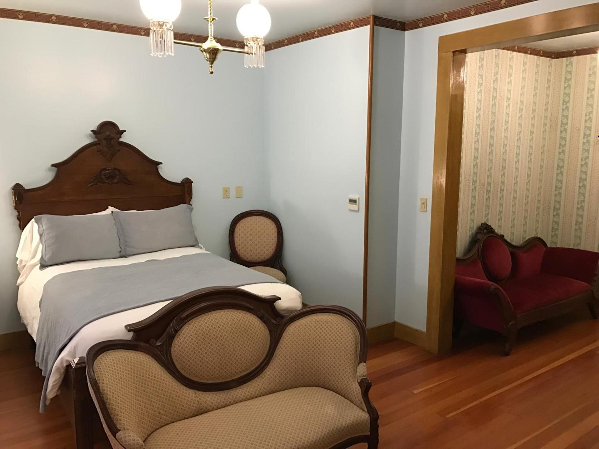 Cosmopolitan Hotel photo 42