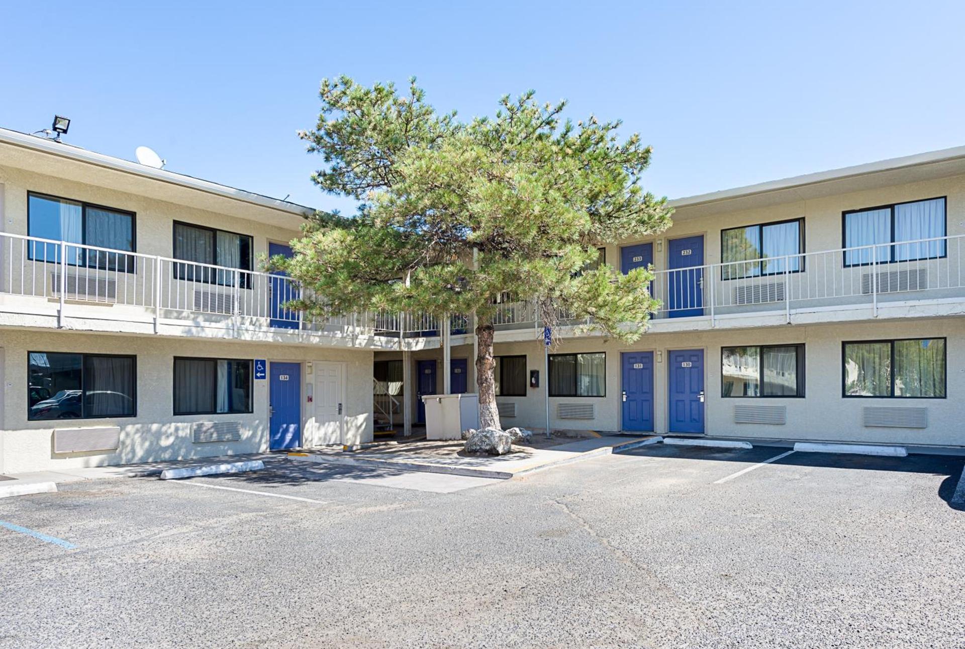 Motel 6-Carson City, NV photo 31