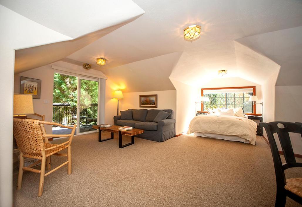 Harmony Ridge Lodge photo 16