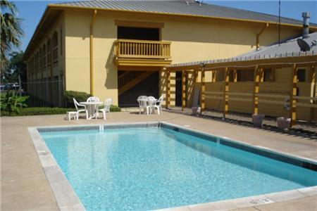 Motel 6-Freeport, TX photo 53