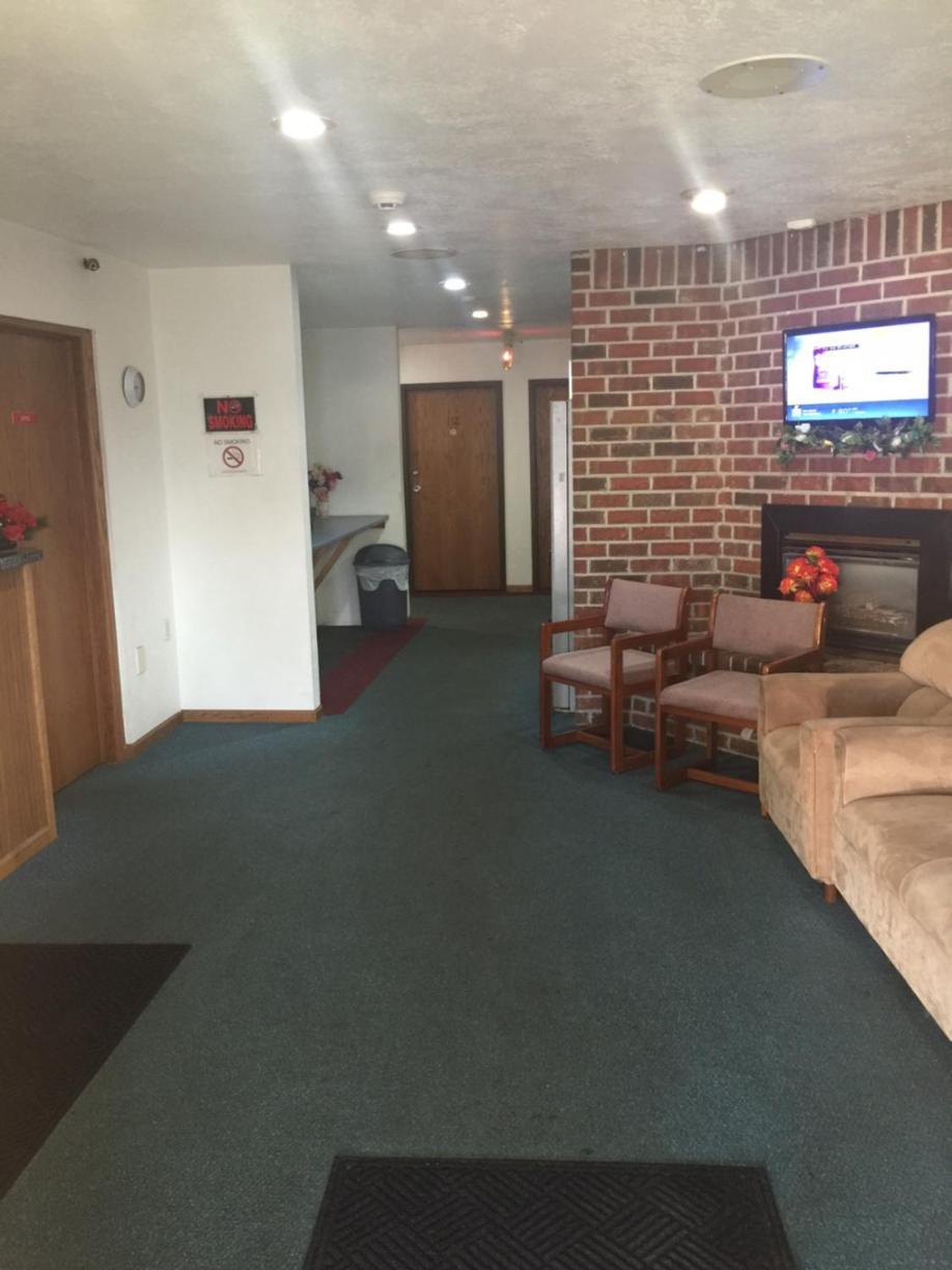 Villa Inn Motel photo 10