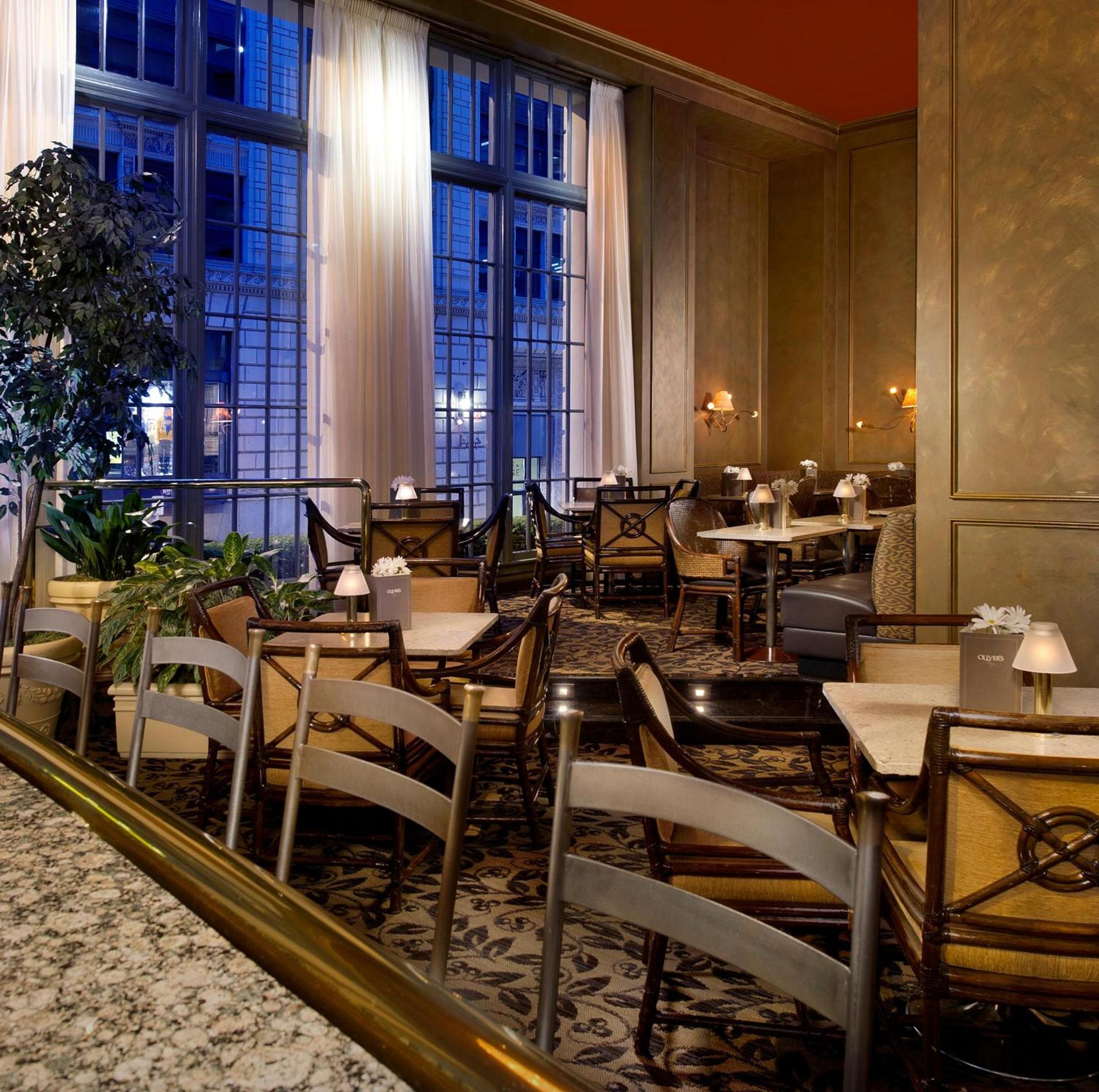 Mayflower Park Hotel photo 24