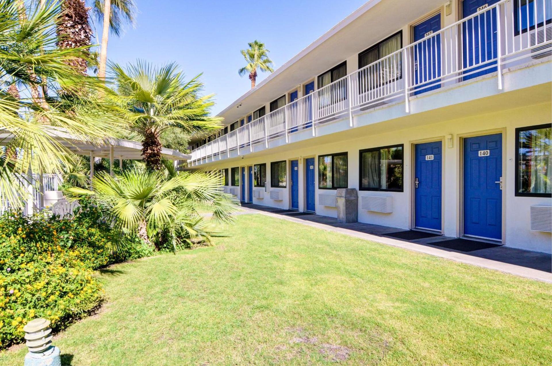 Motel 6-Palm Springs, CA - East - Palm Canyon photo 54