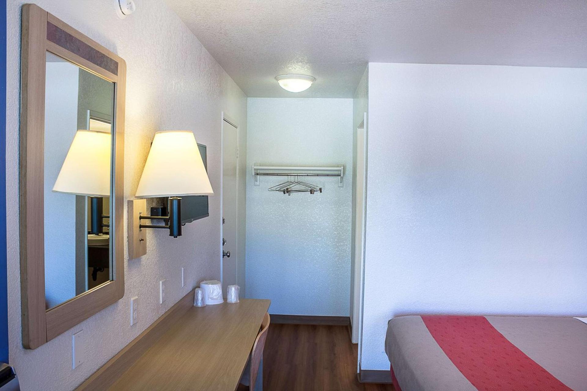 Motel 6-Ukiah, CA photo 53