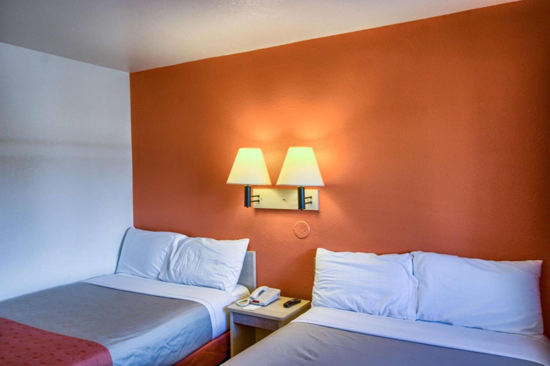 Motel 6-Everett, WA - North photo 44