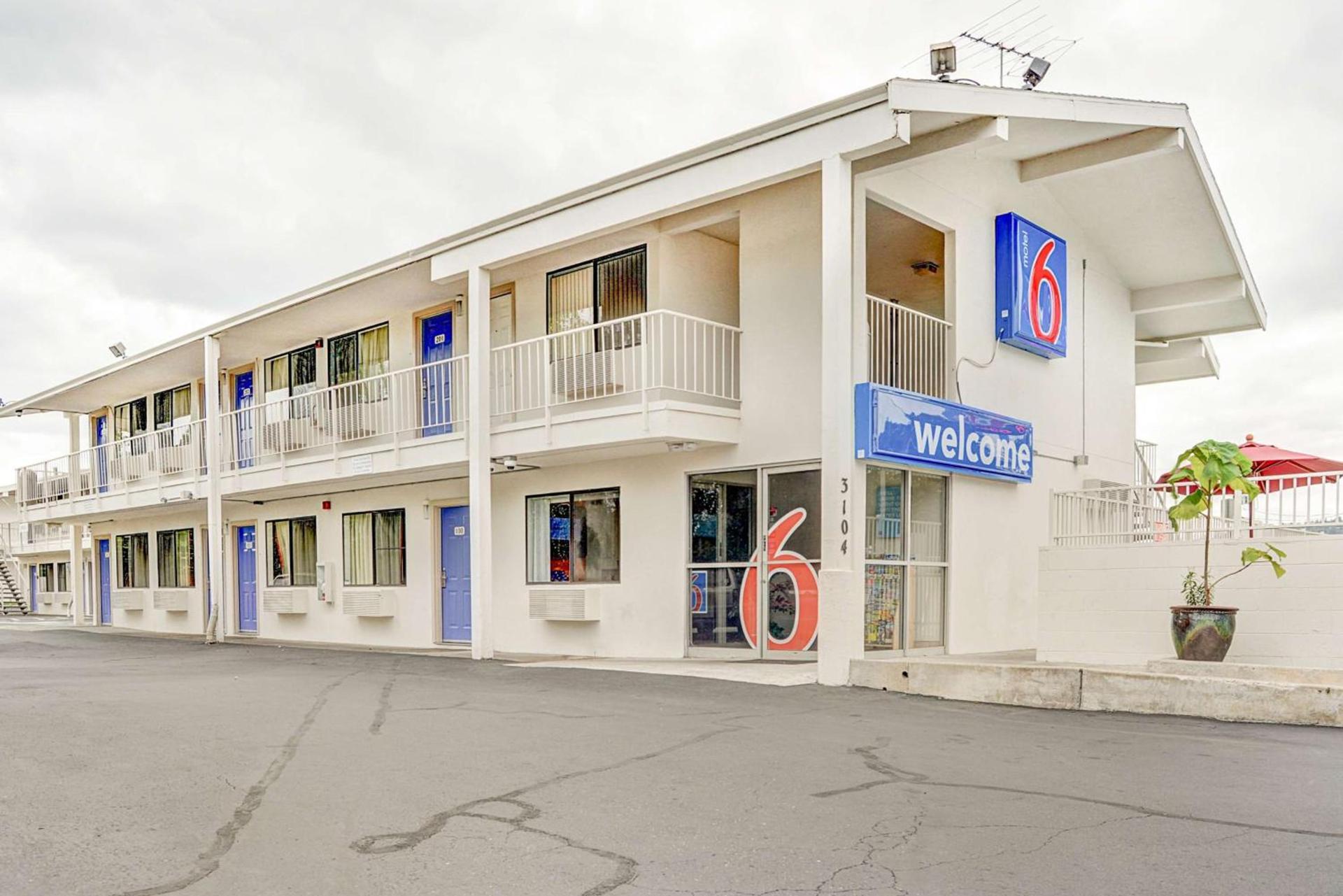 Motel 6-Portland, OR - Central photo 47