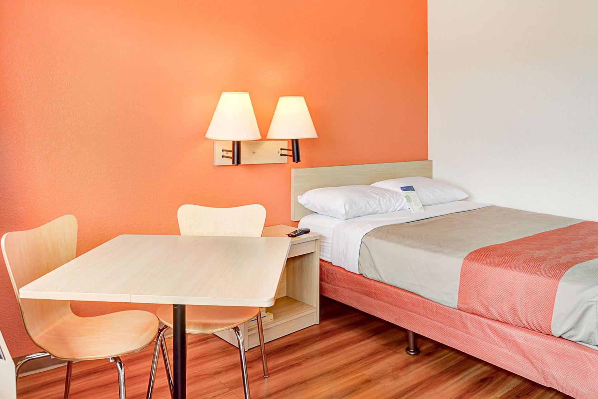 Motel 6-Portland, OR - Central photo 37