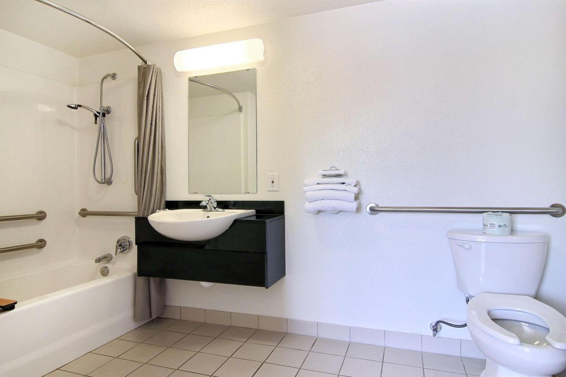 Motel 6-Abilene, TX photo 37