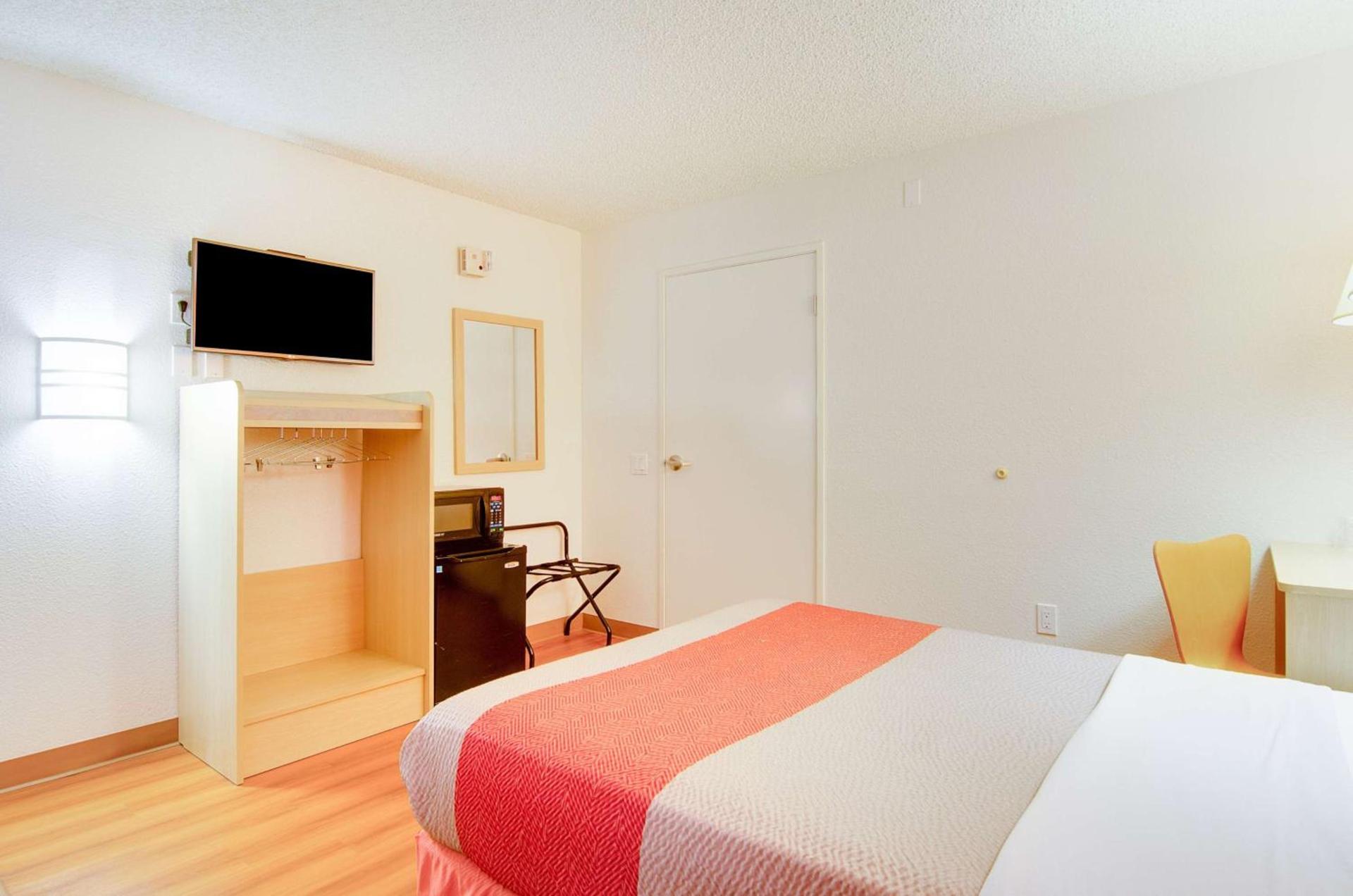 Motel 6-Tacoma, WA - Fife photo 40