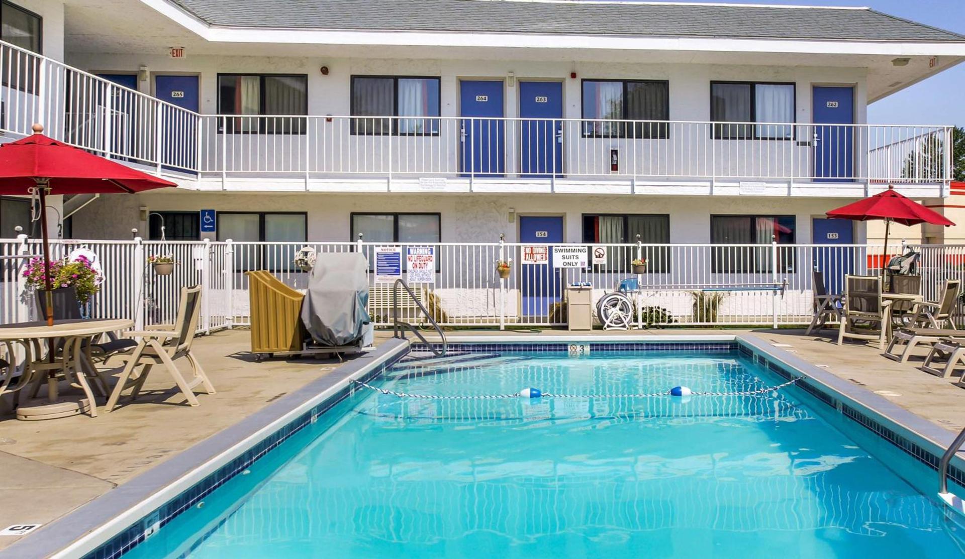 Motel 6-Medford, OR photo 49