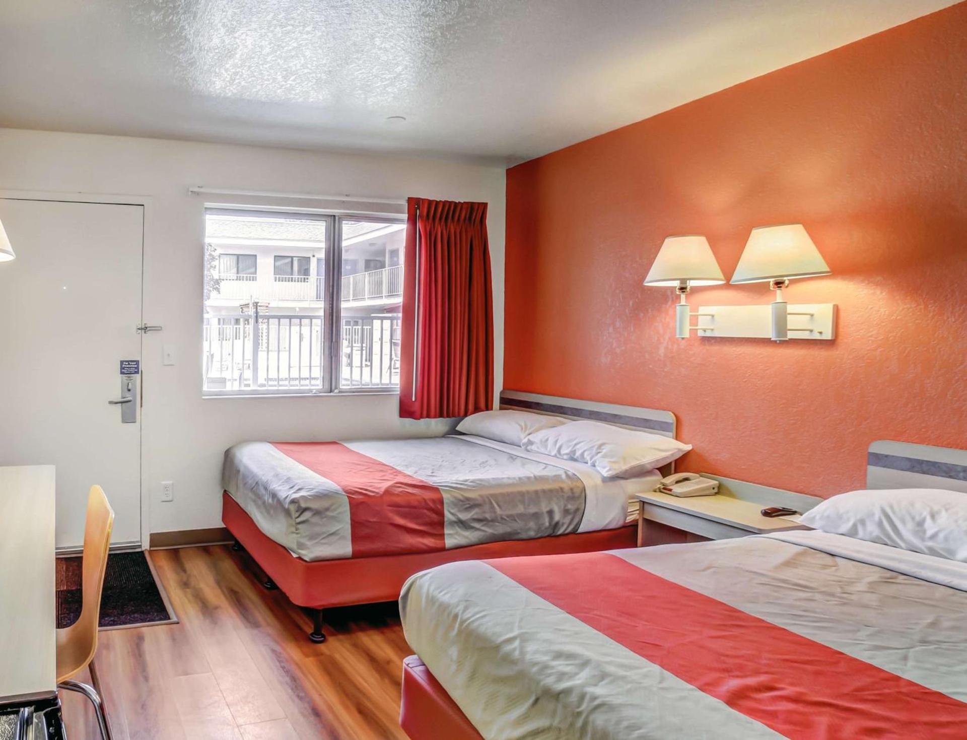 Motel 6-Medford, OR photo 46