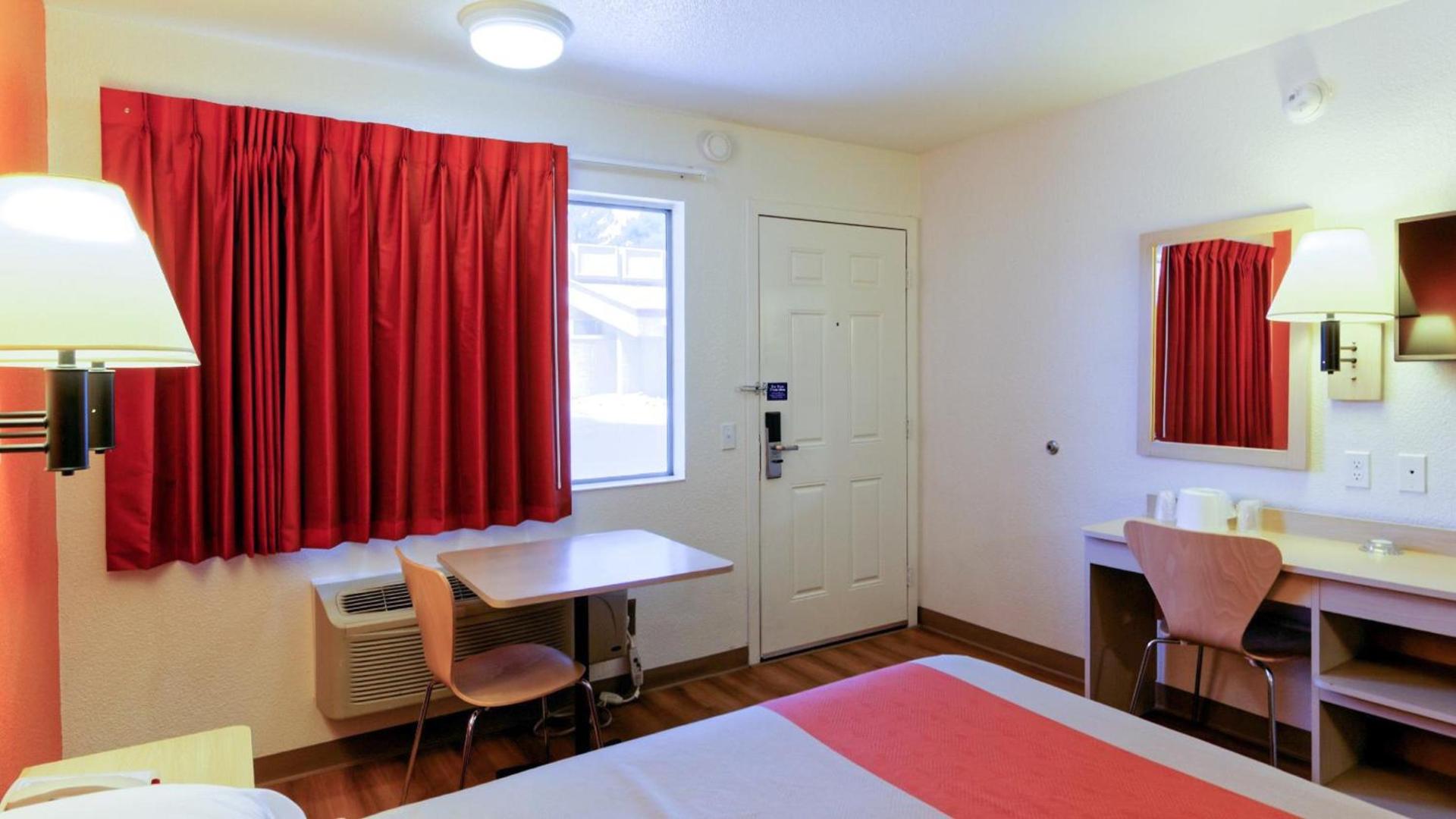 Motel 6-Chico, CA photo 37