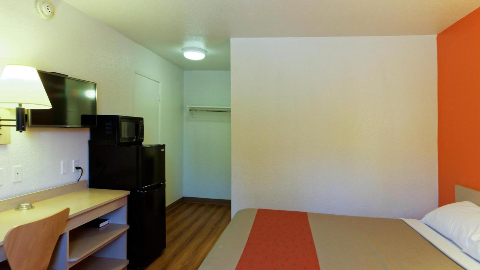Motel 6-Chico, CA photo 36