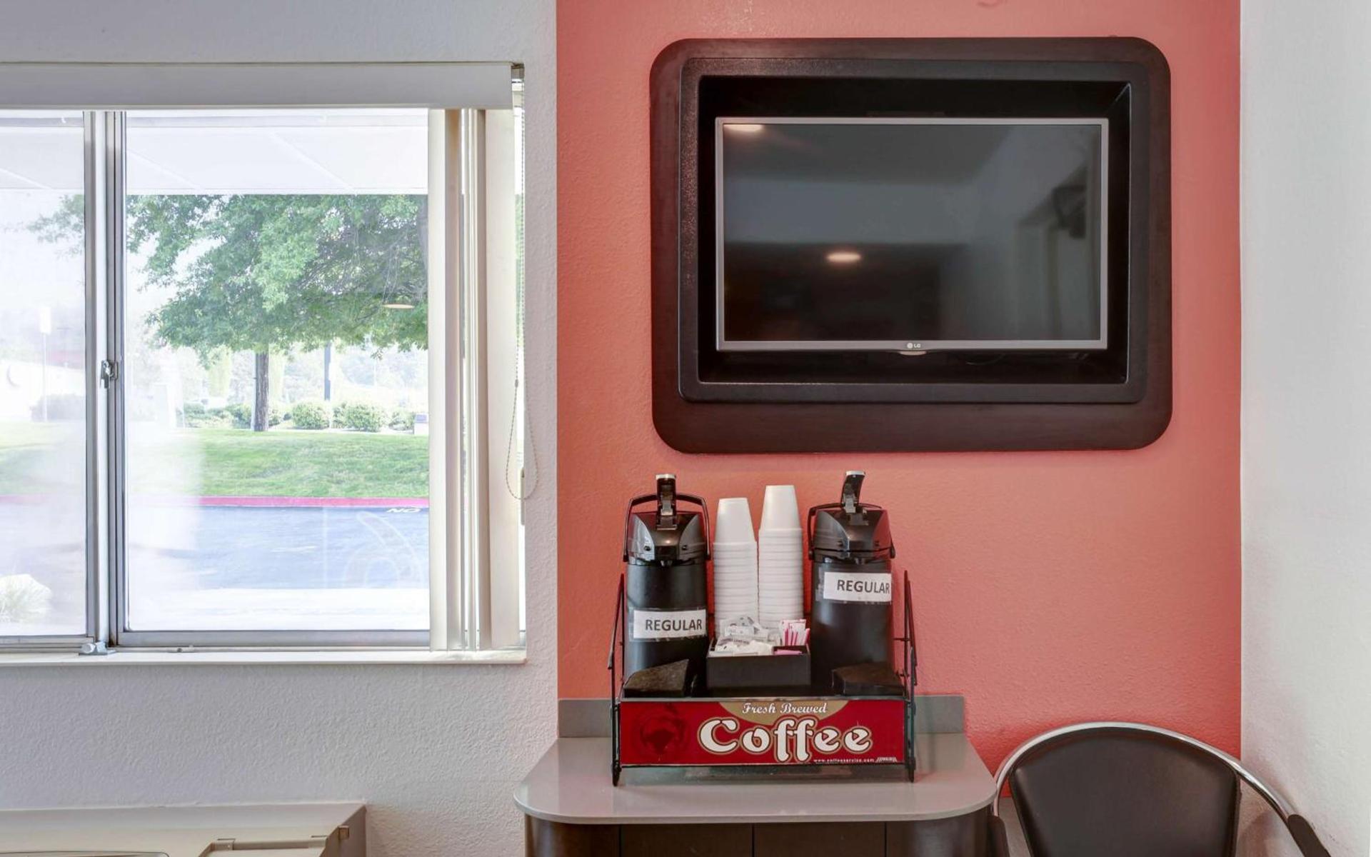 Motel 6-Grants Pass, OR photo 53
