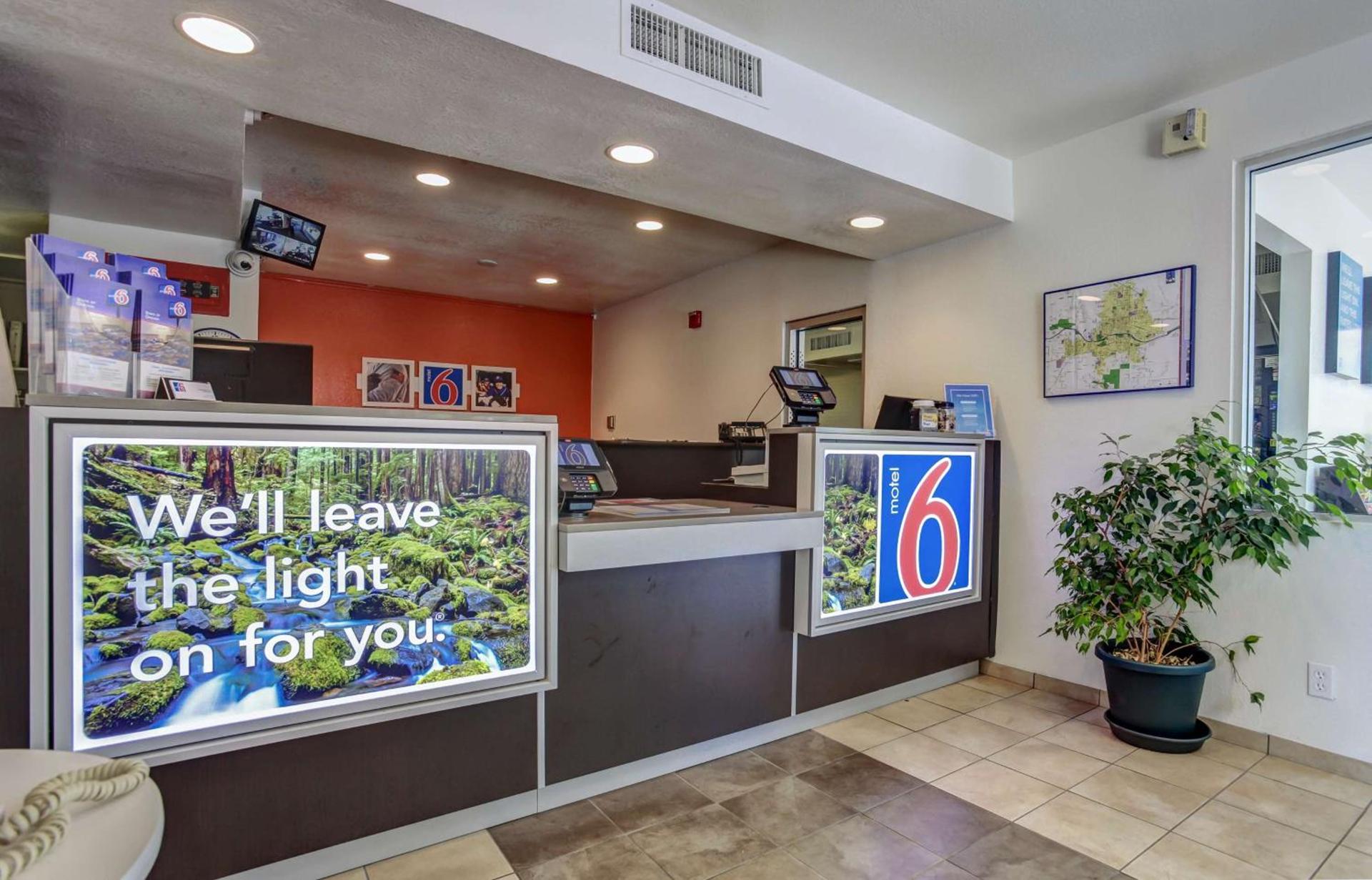 Motel 6-Grants Pass, OR photo 51