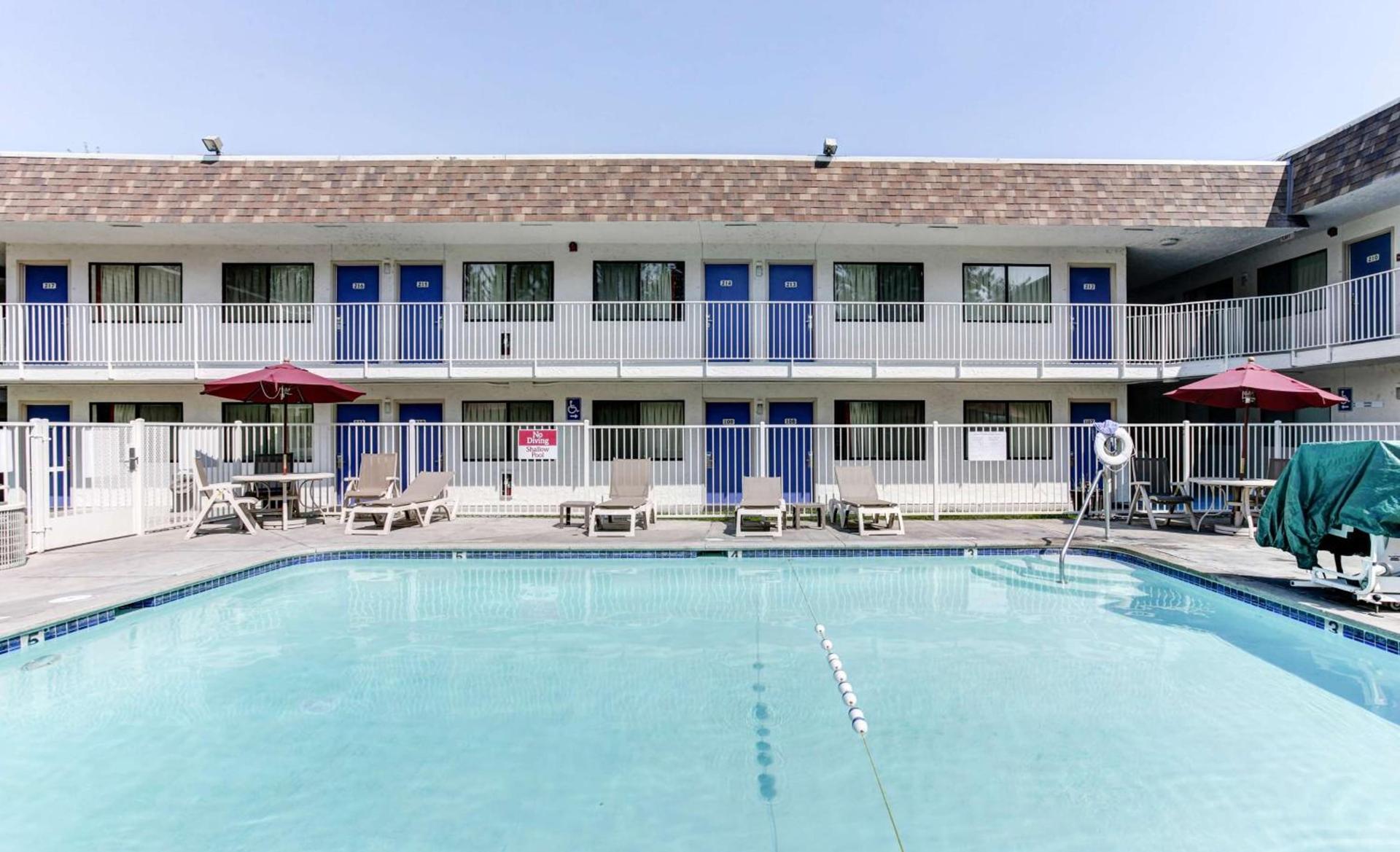 Motel 6-Grants Pass, OR photo 49