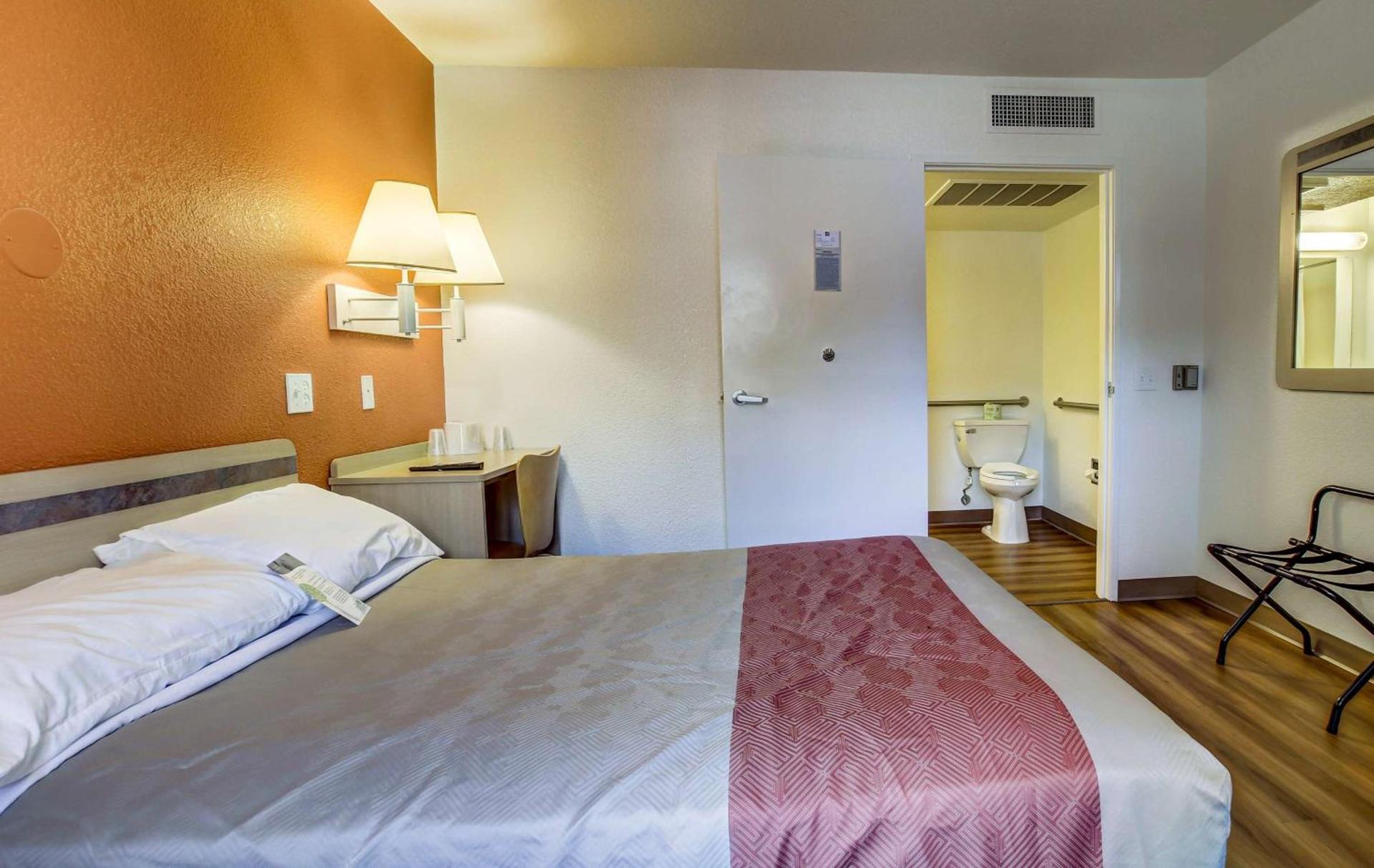 Motel 6-Grants Pass, OR photo 40