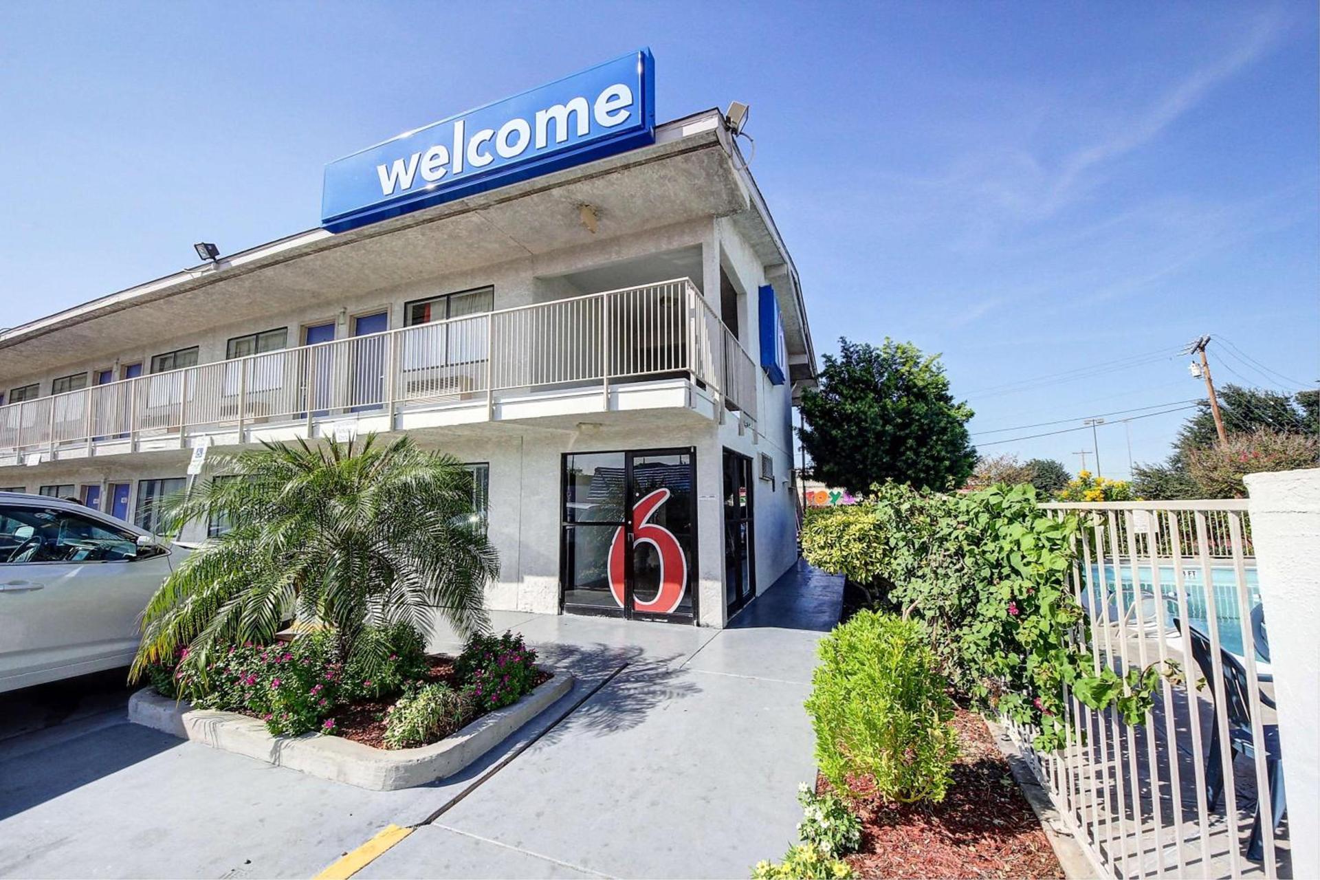 Motel 6-Laredo, TX - South photo 55