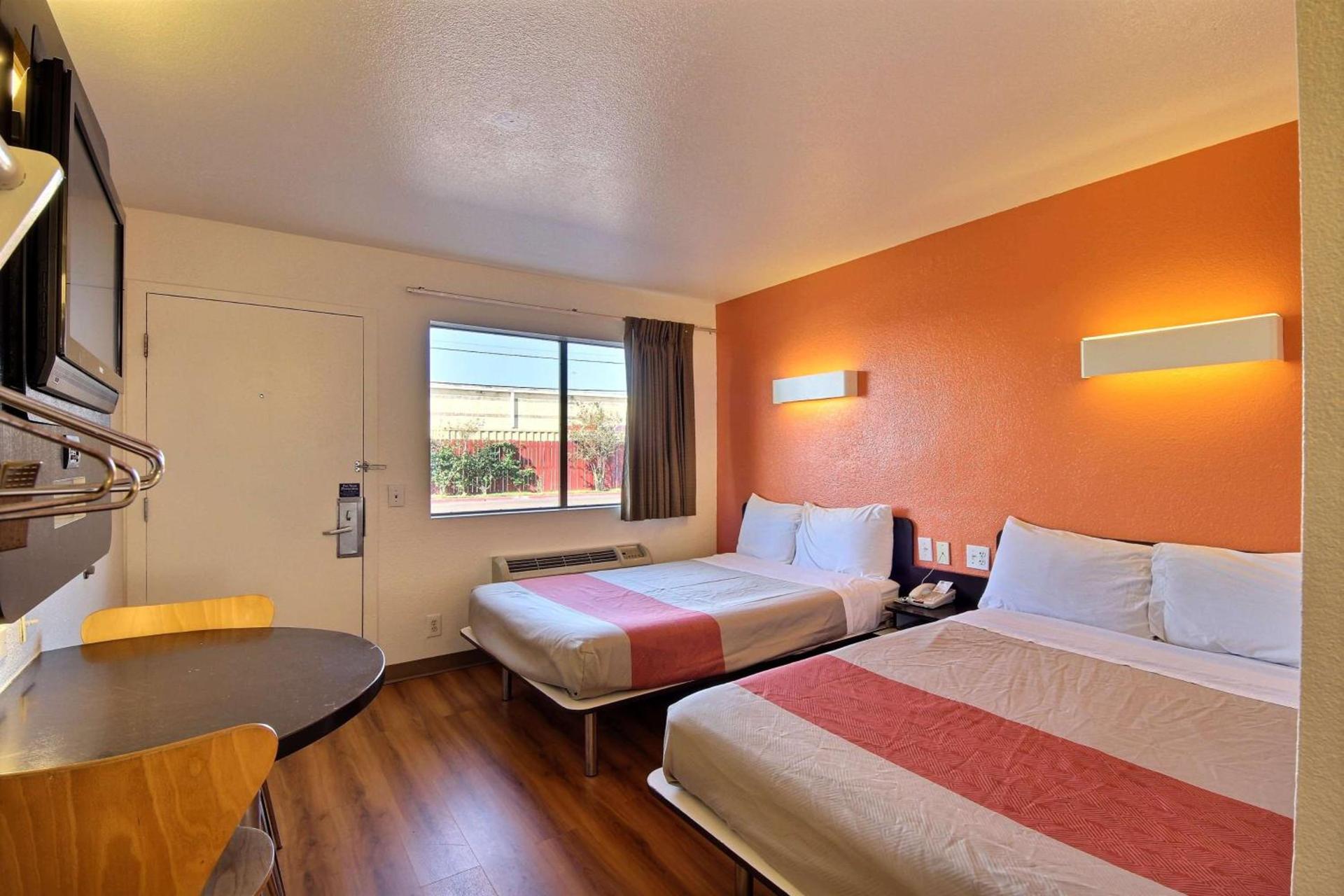 Motel 6-Laredo, TX - South photo 49