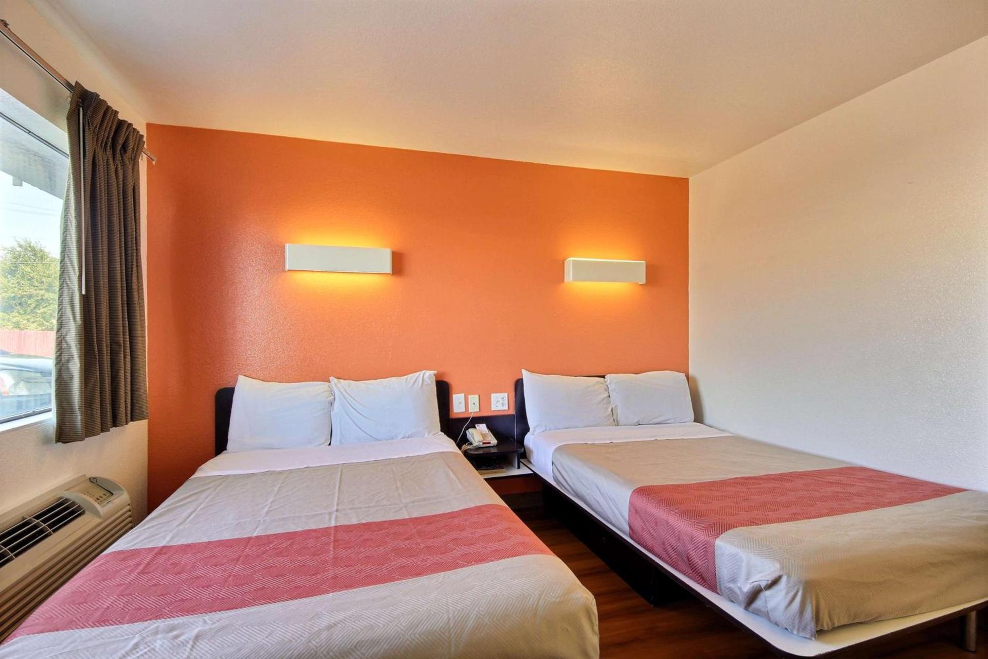 Motel 6-Laredo, TX - South photo 47