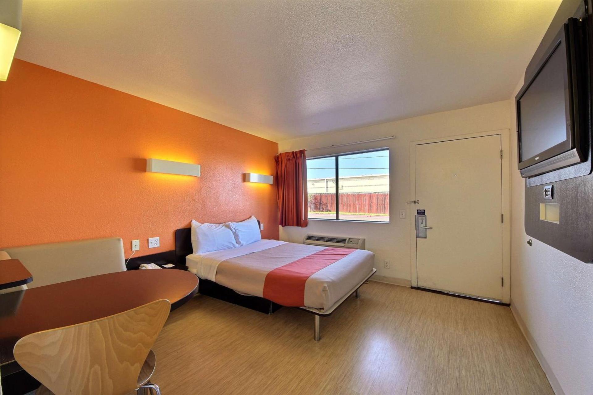 Motel 6-Laredo, TX - South photo 46