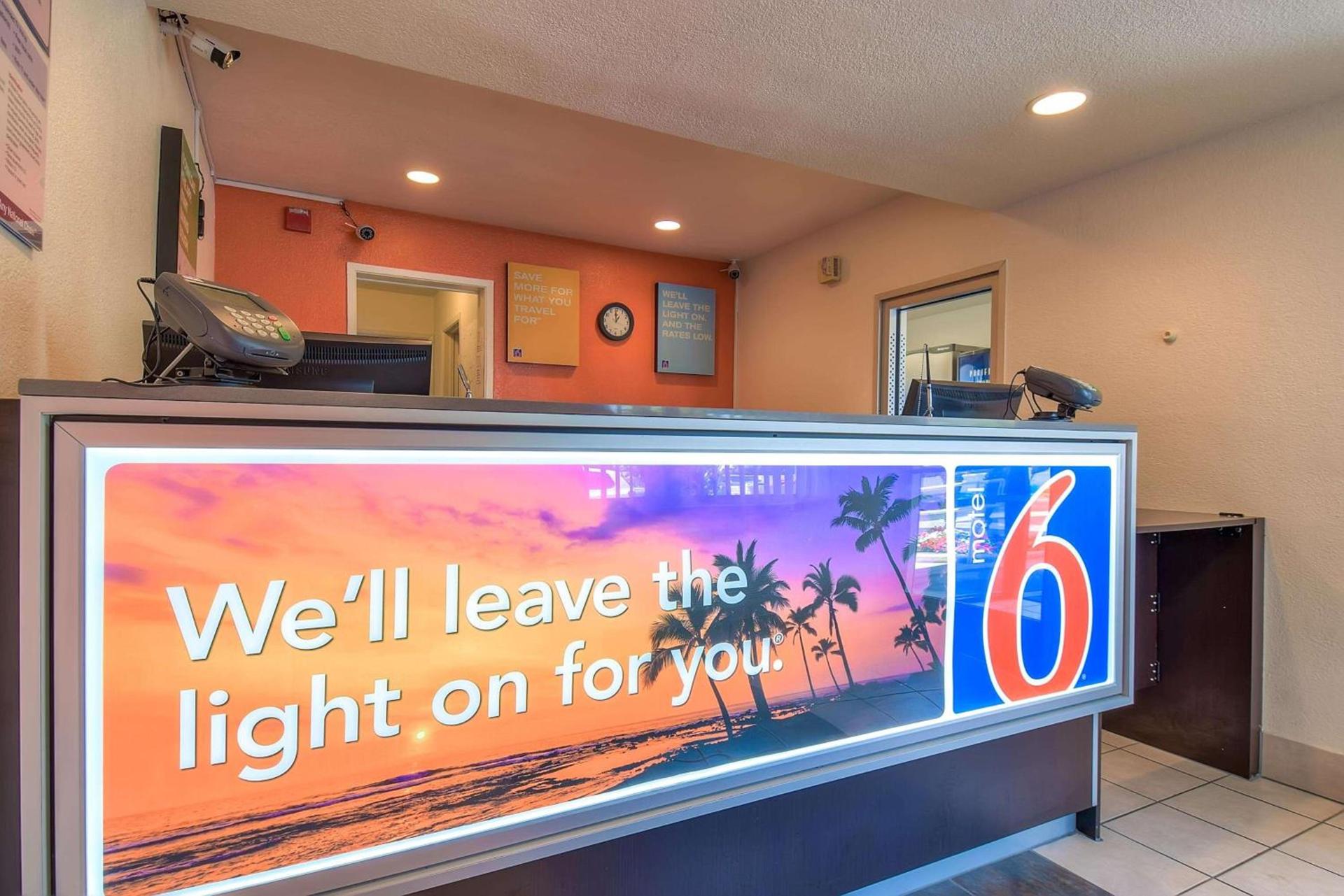 Motel 6-Westminster, CA - South - Long Beach Area photo 49