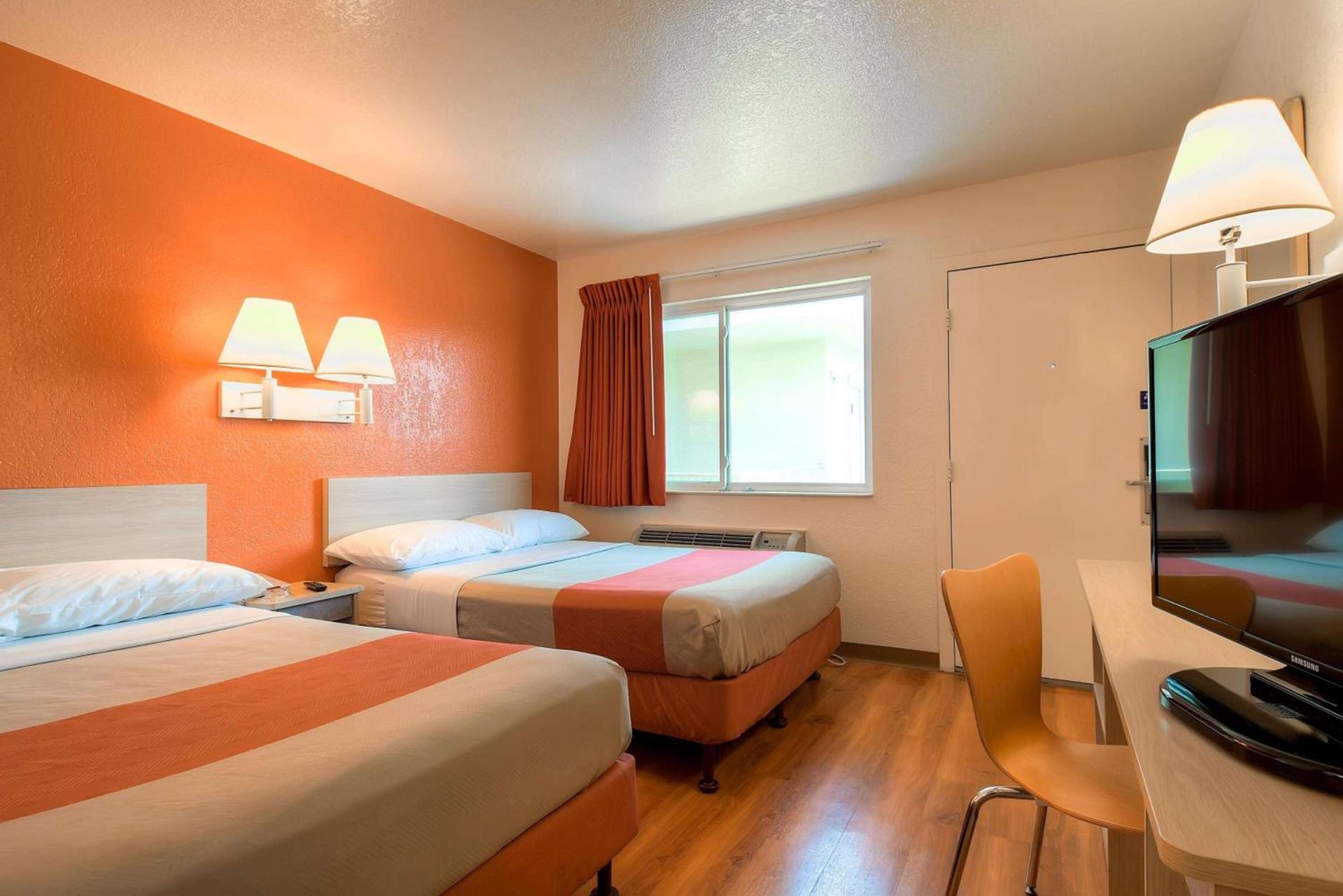 Motel 6-Westminster, CA - South - Long Beach Area photo 38