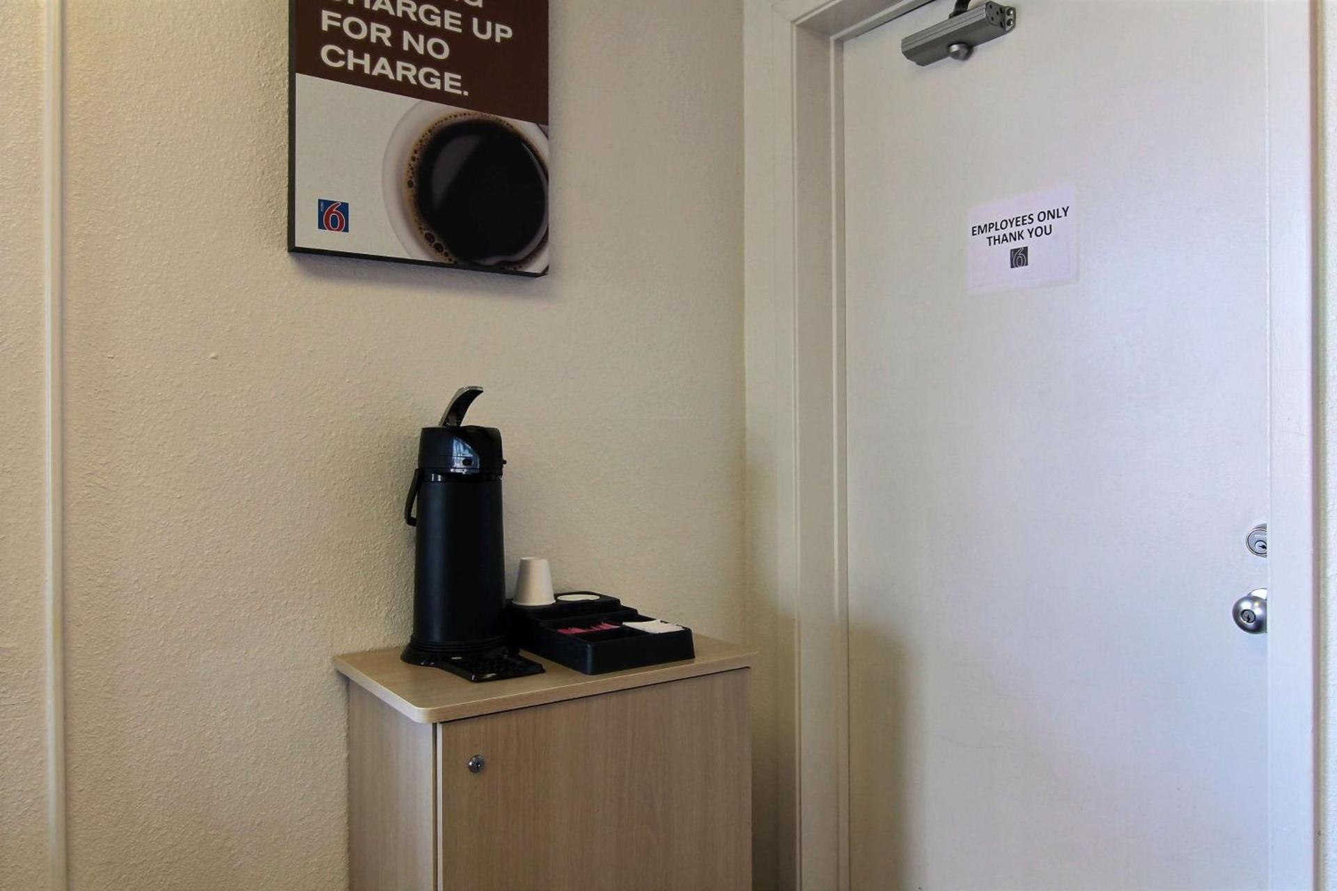 Motel 6-Bismarck, ND photo 21