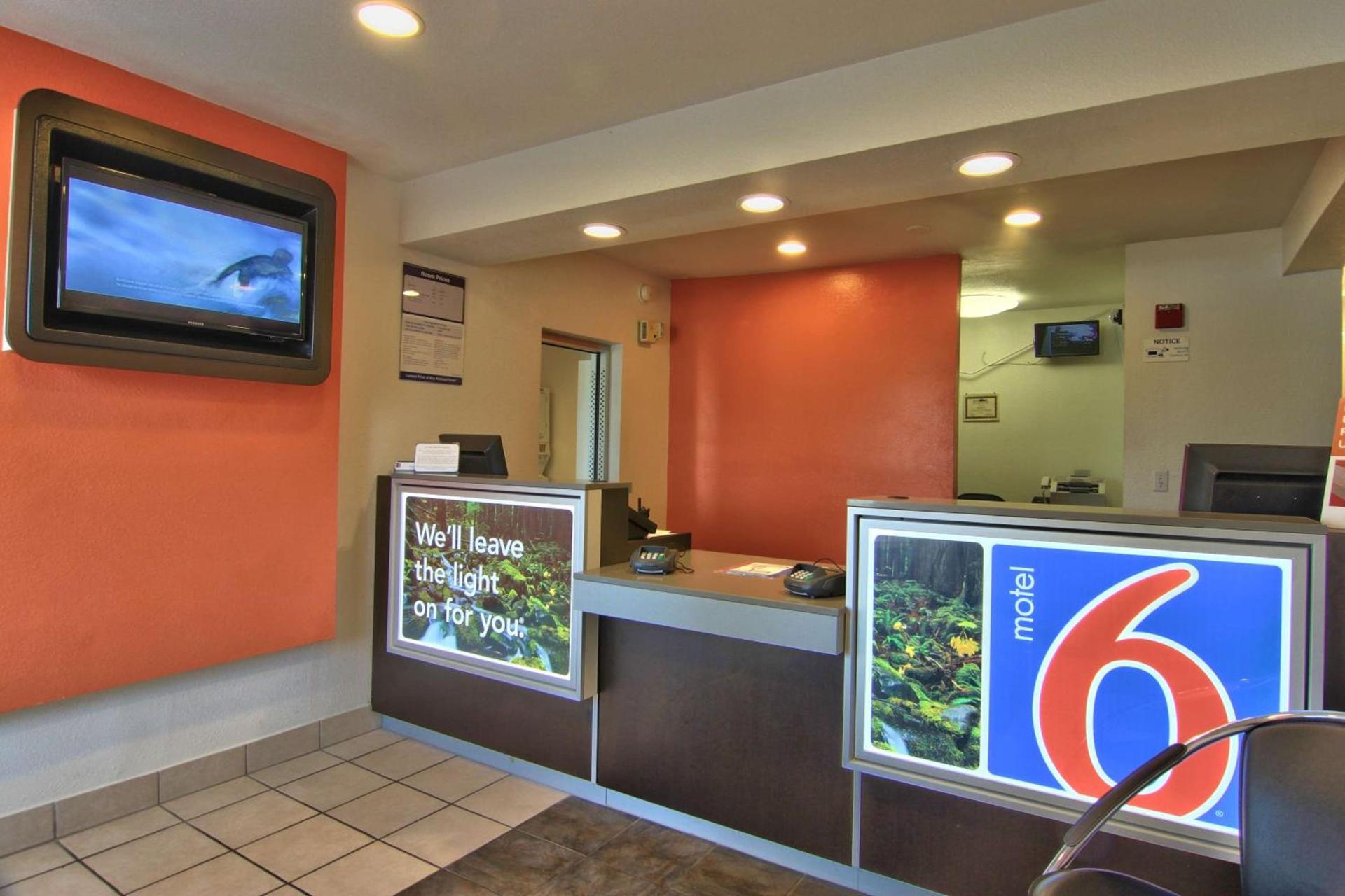 Motel 6-Woodland, CA Sacramento Airport photo 23