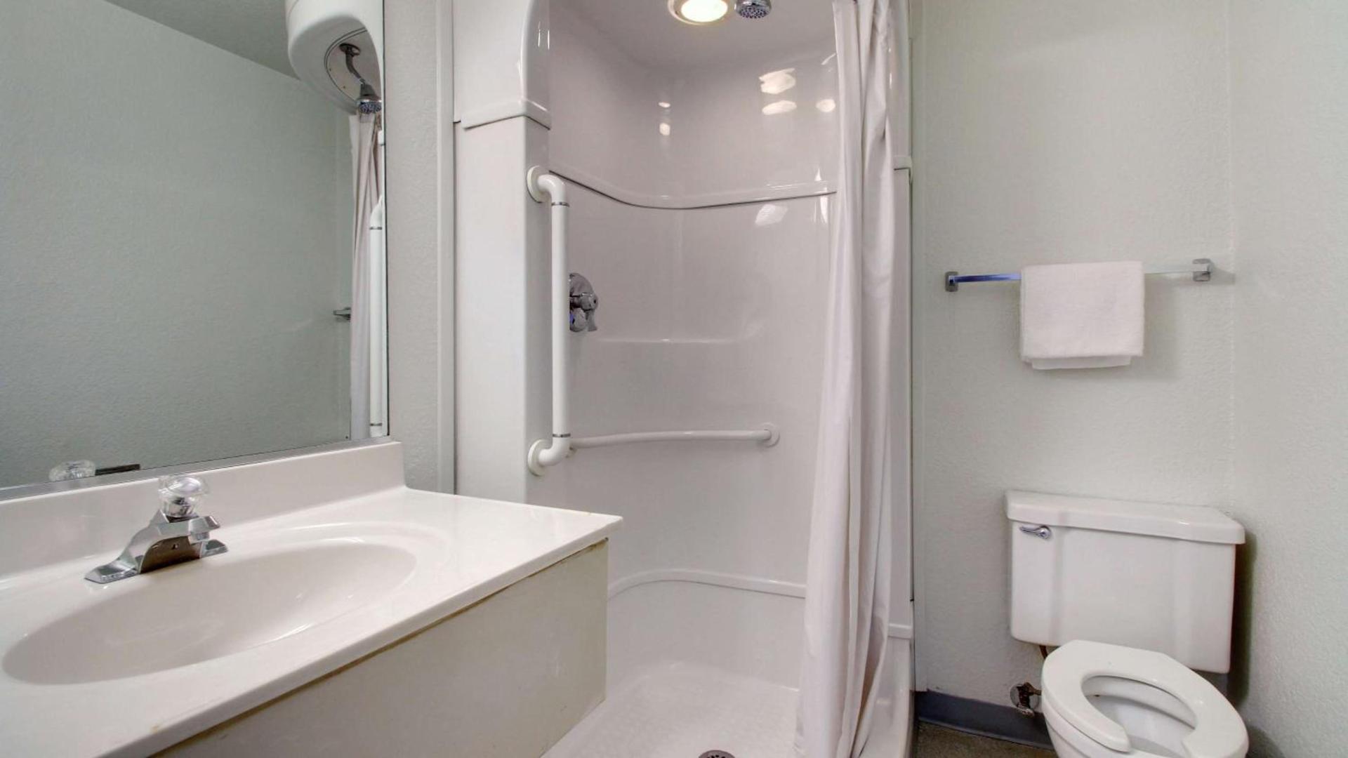Motel 6-Owensboro, KY photo 46