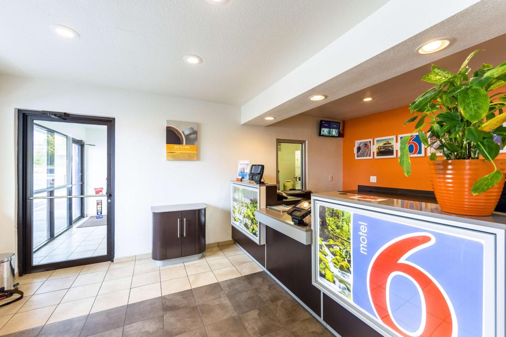 Motel 6-Klamath Falls, OR photo 57