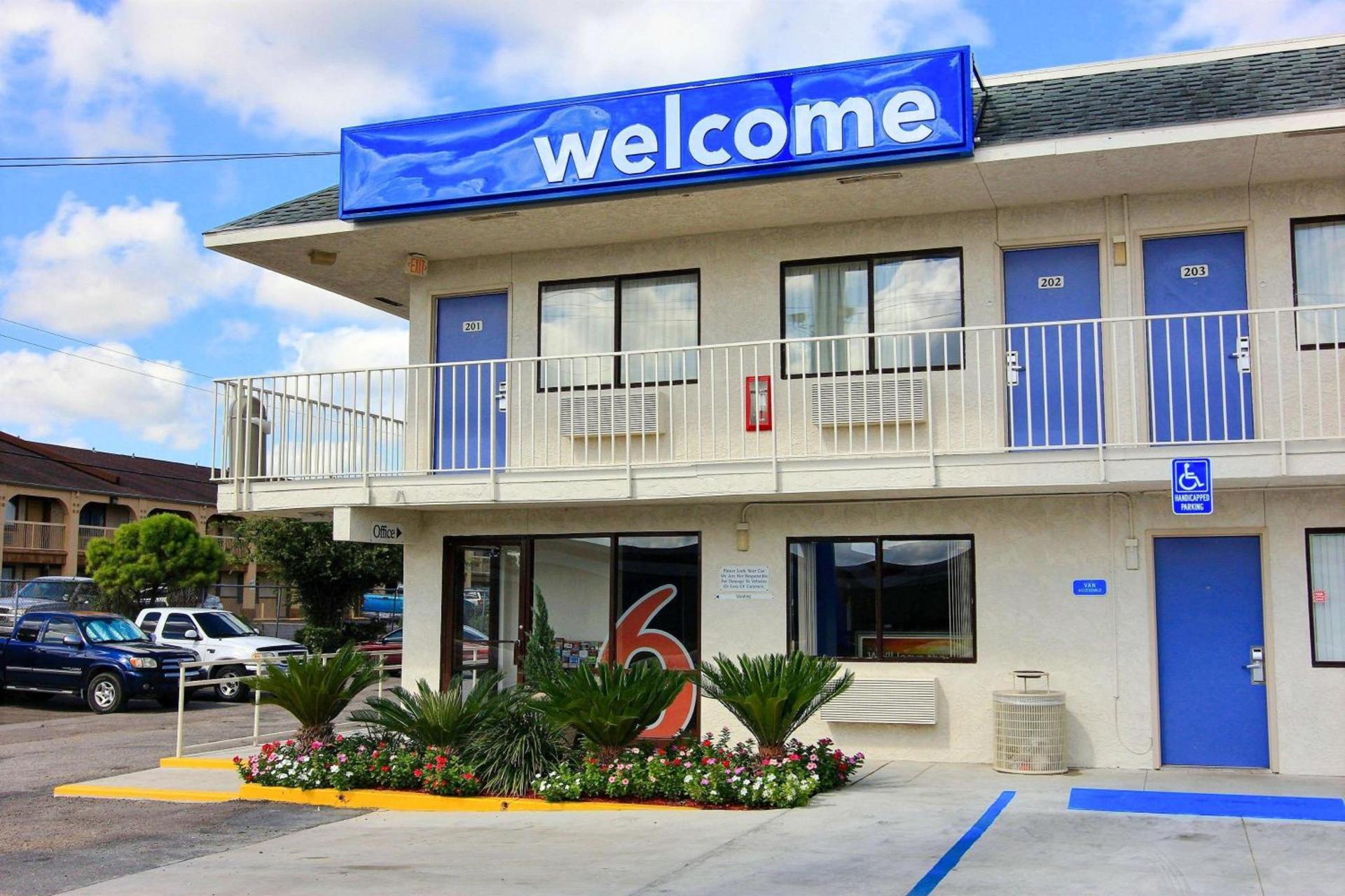 Motel 6-Kingsville, TX photo 39