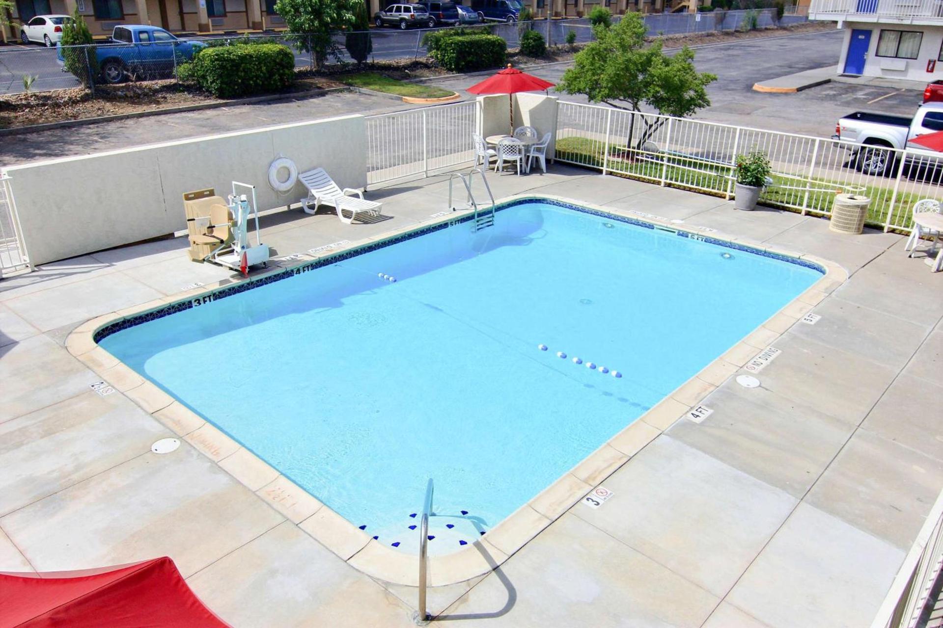 Motel 6-Kingsville, TX photo 48