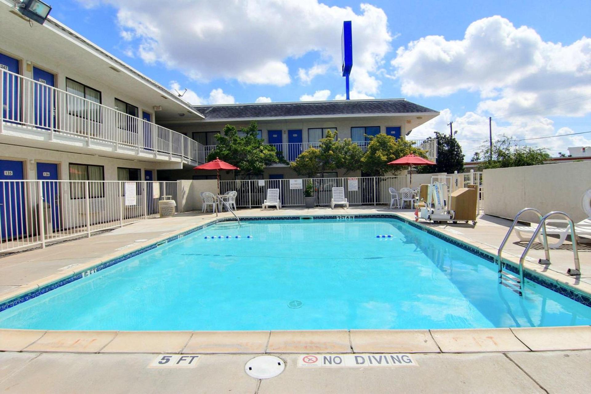 Motel 6-Kingsville, TX photo 51