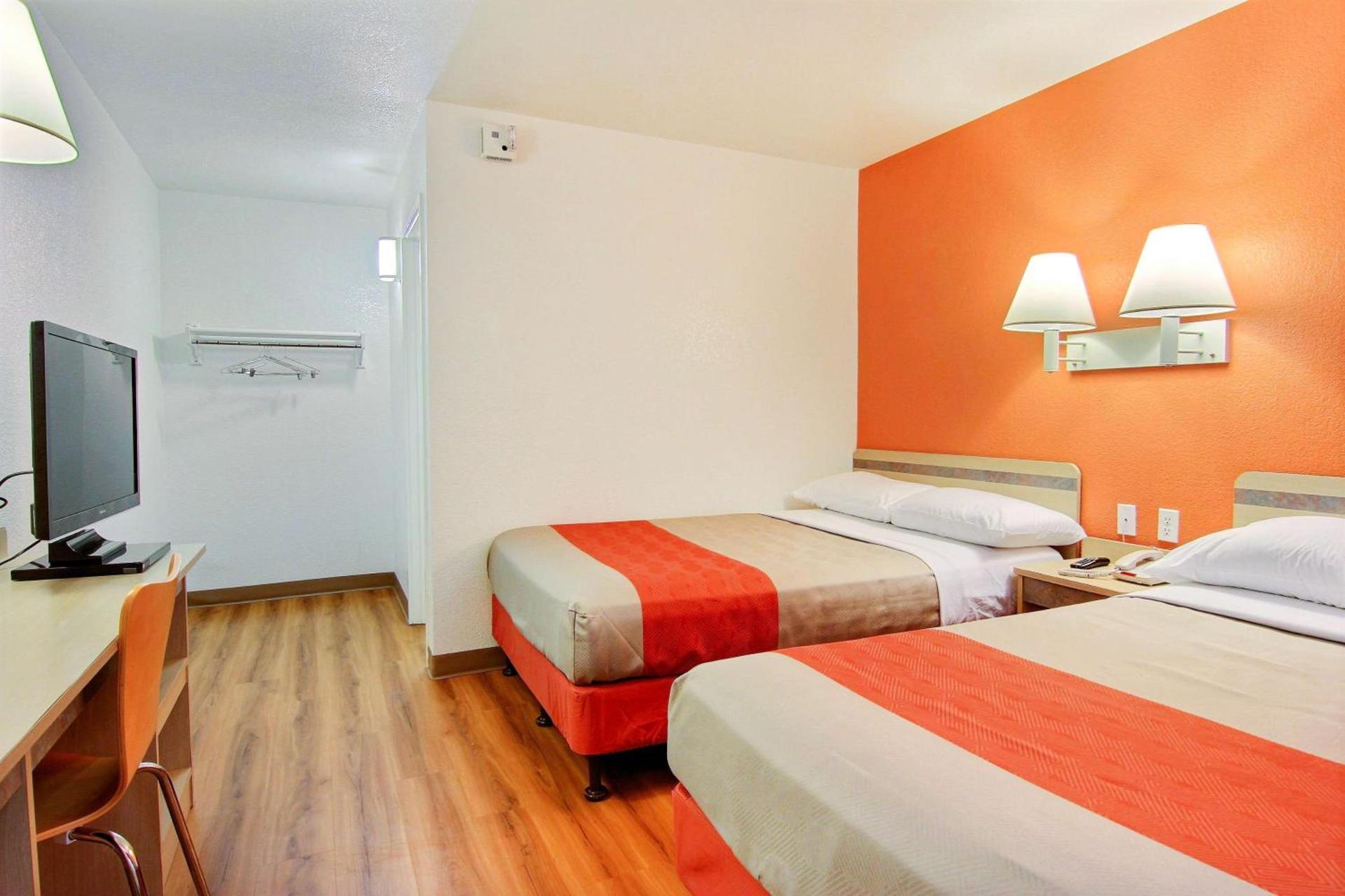 Motel 6-Kingsville, TX photo 53