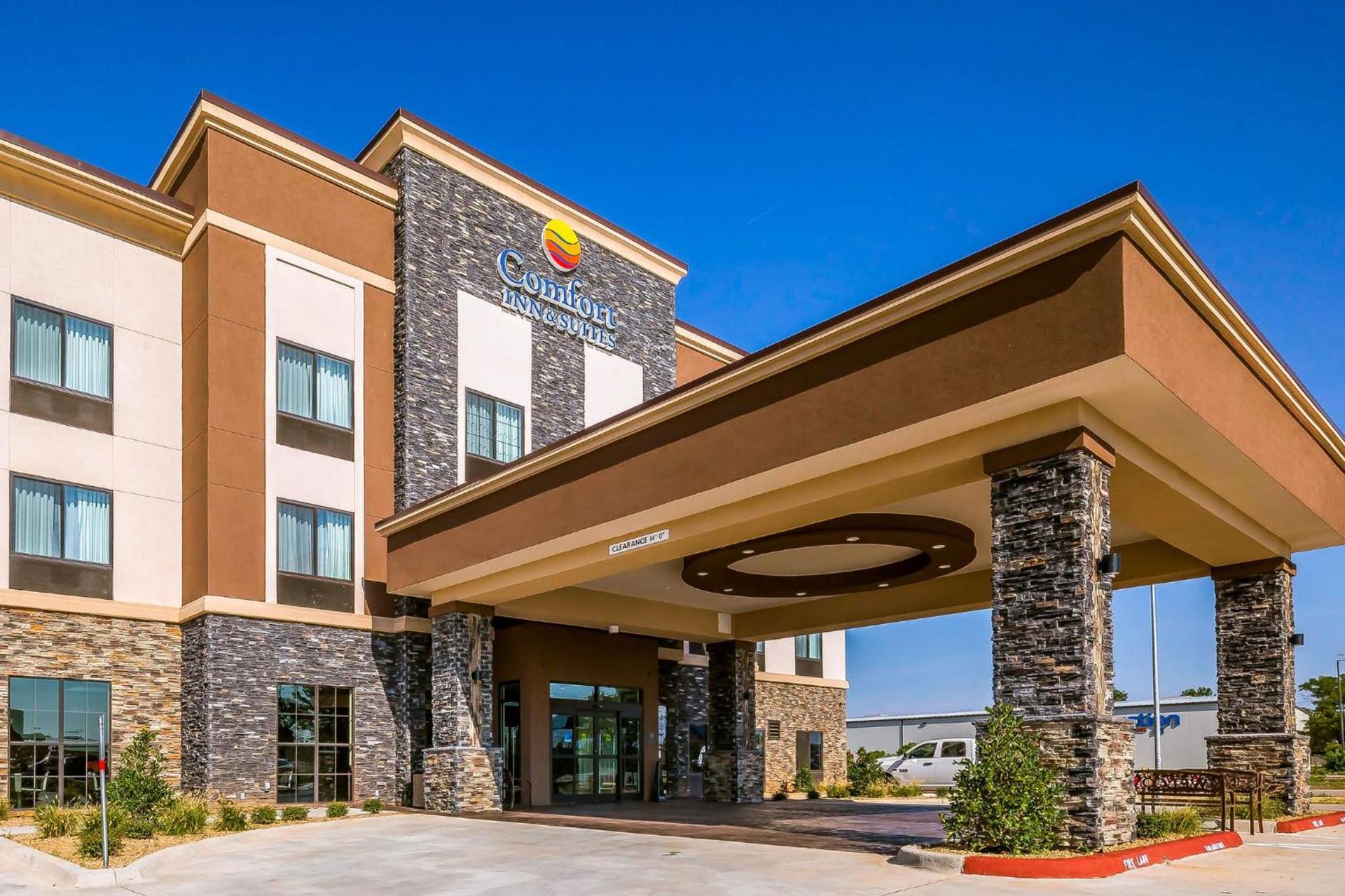 Comfort Inn & Suites Moore - Oklahoma City photo 21