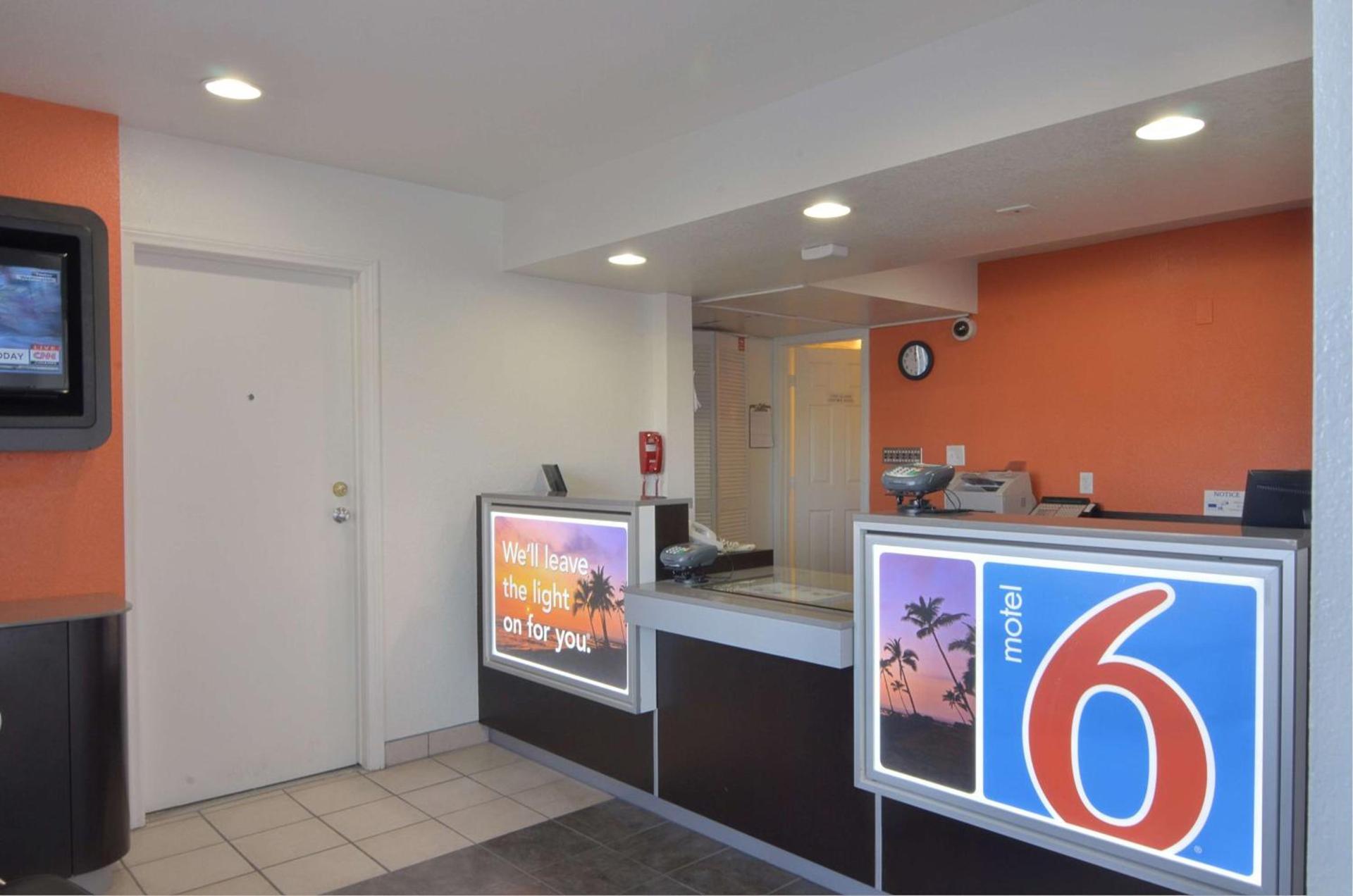 Motel 6-Indio, CA - Palm Springs photo 40