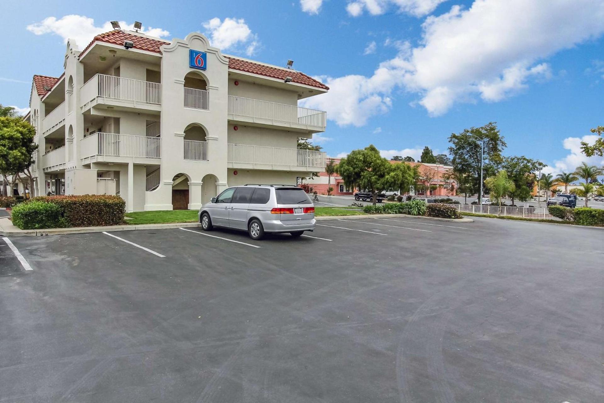 Hotel B5 -Watsonville photo 11