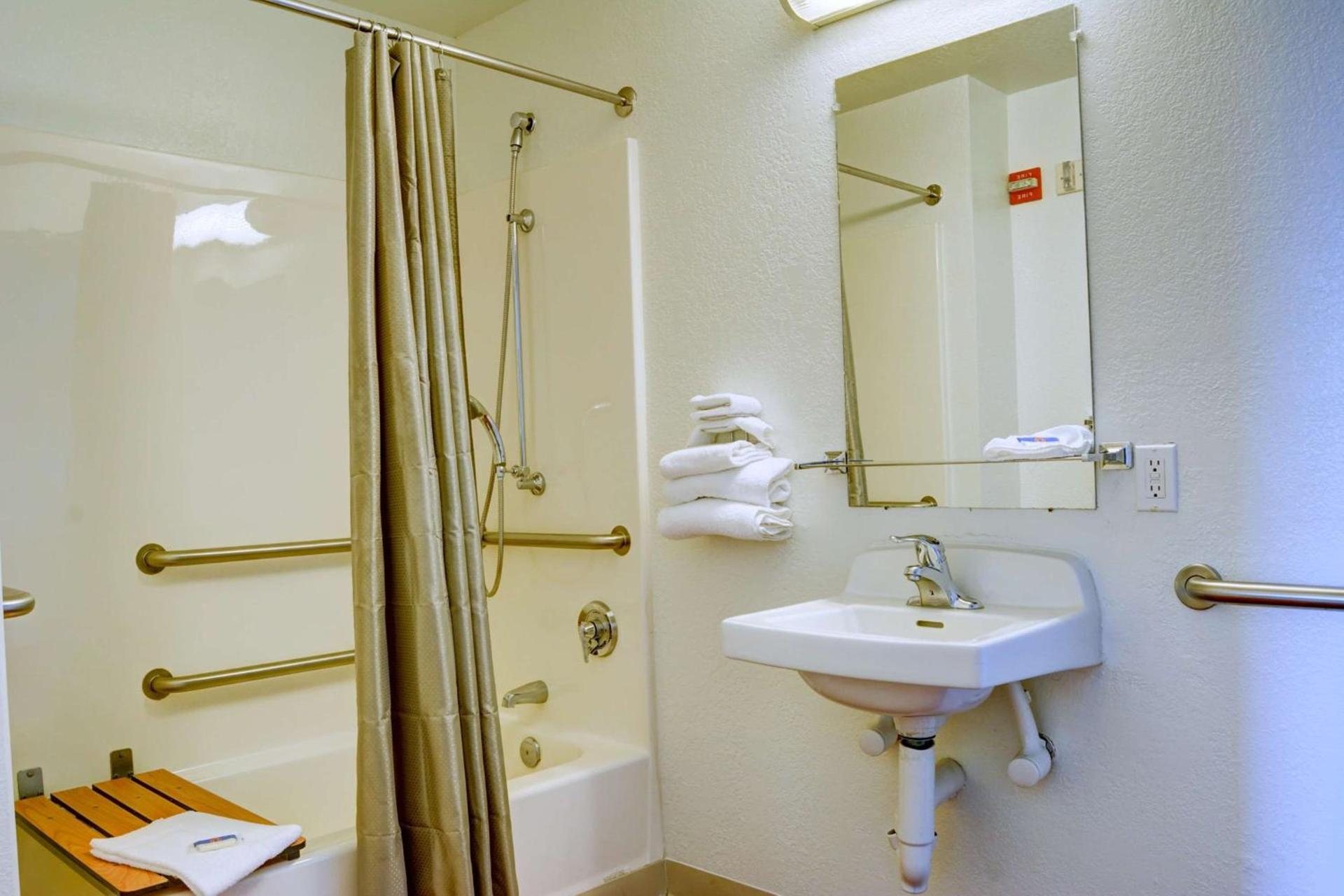 Motel 6-Springfield, OR - Eugene North photo 37