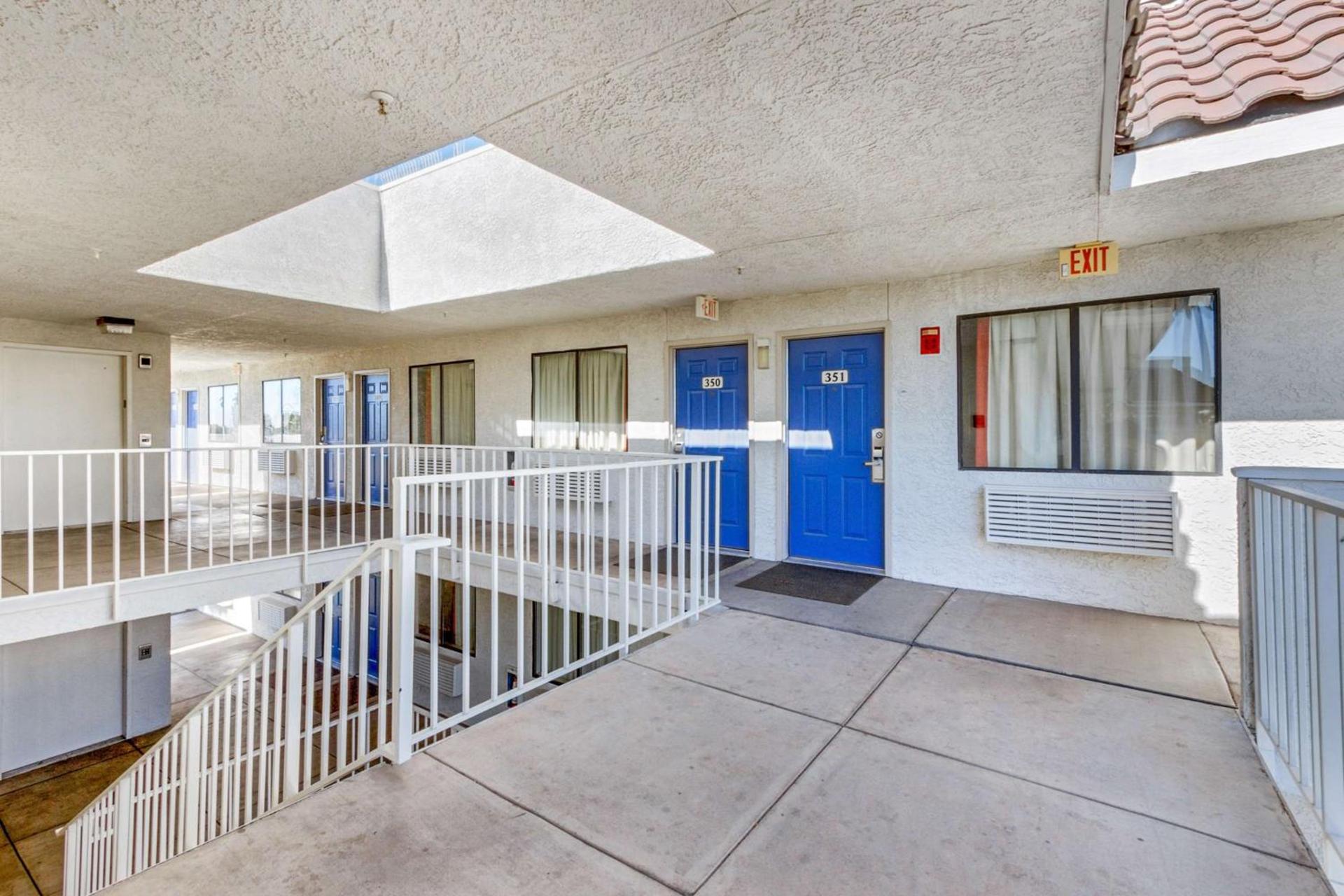 Motel 6-Phoenix, AZ - West photo 62