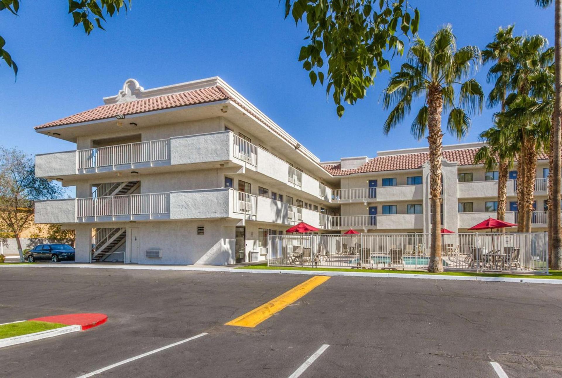 Motel 6-Phoenix, AZ - West photo 61