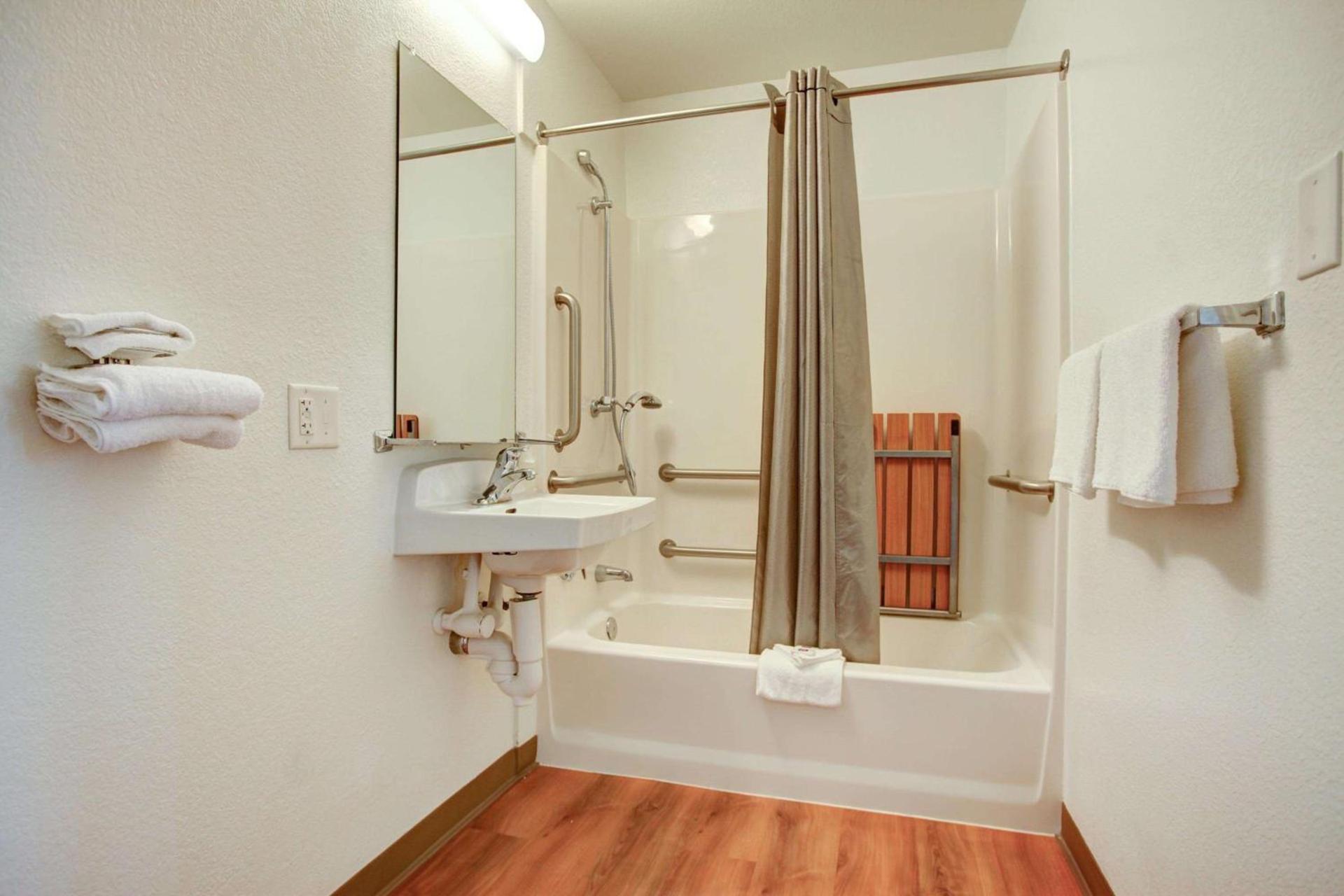 Motel 6-Elkton, MD photo 34