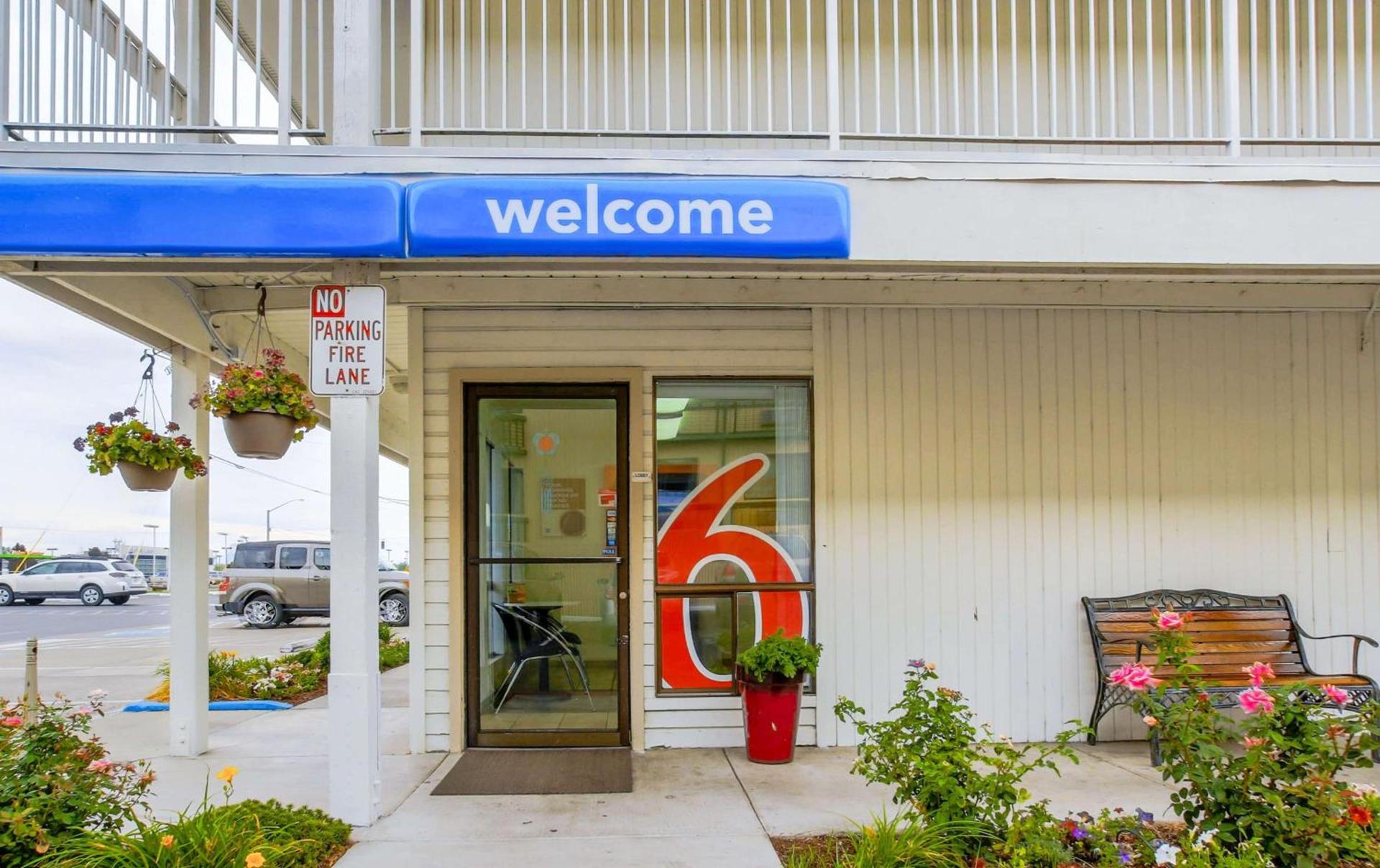 Motel 6-Medford, OR - North photo 44