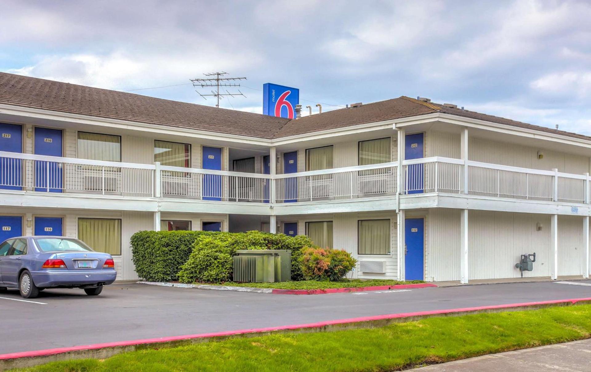 Motel 6-Medford, OR - North photo 42