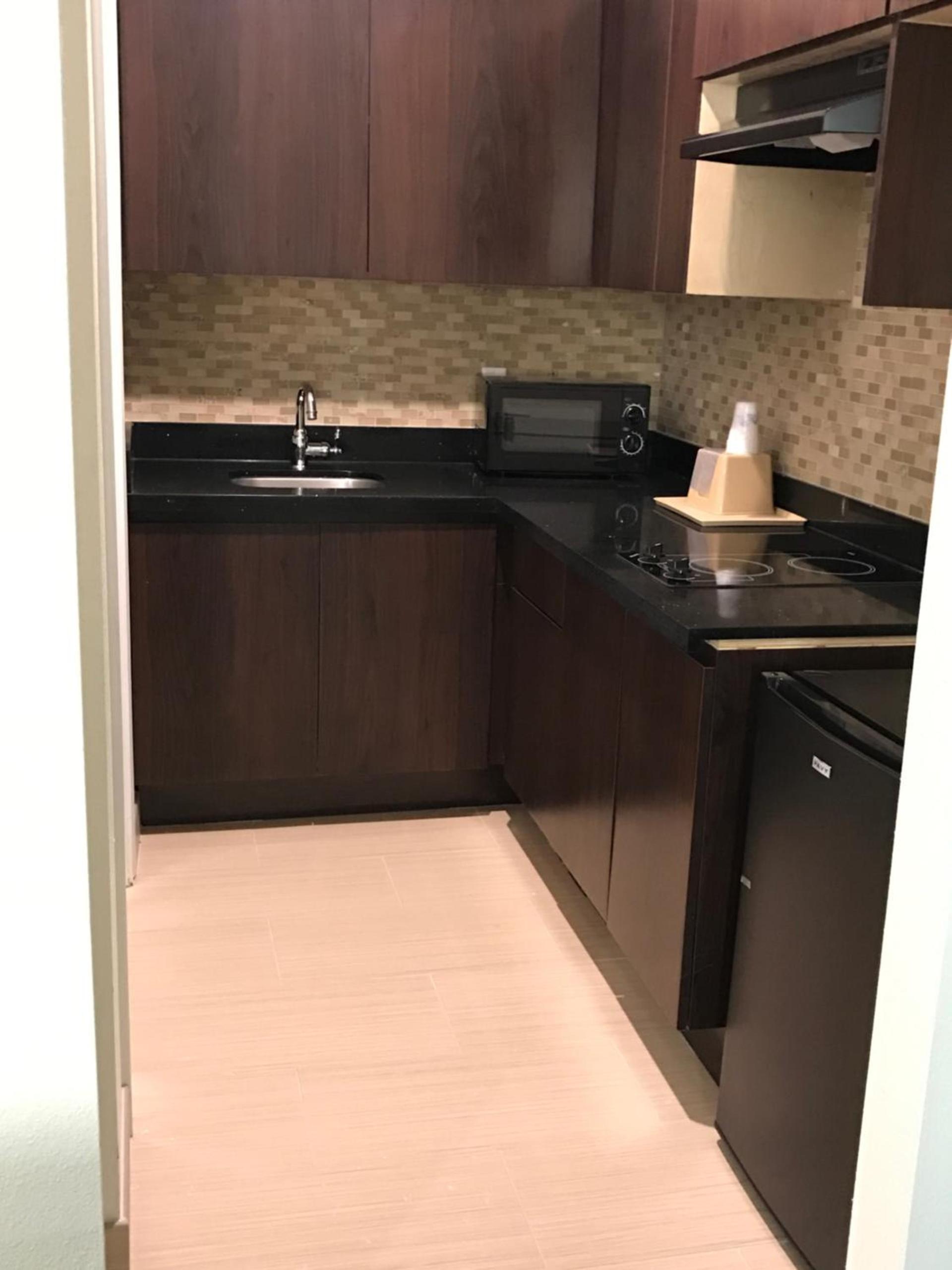 Americas Best Value Inn & Suites Spring / N. Houston photo 16