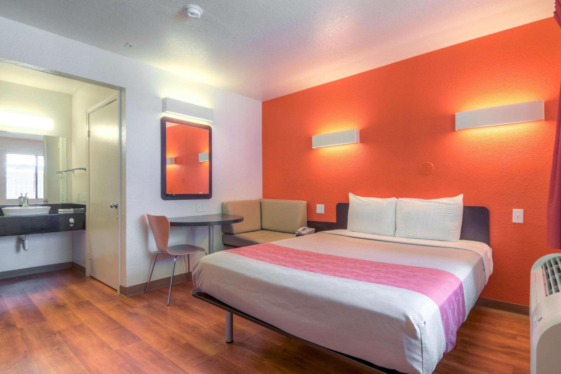 Motel 6-Chula Vista, CA - San Diego photo 14