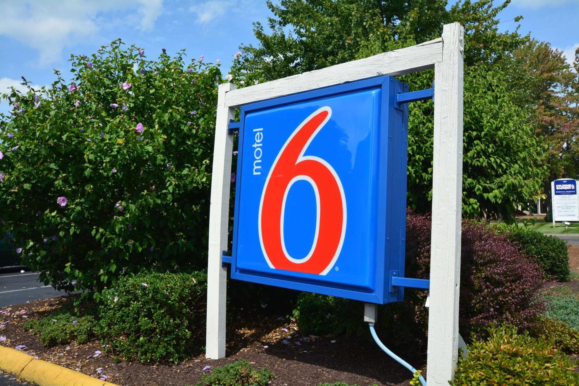 Motel 6-Wethersfield, CT - Hartford photo 39